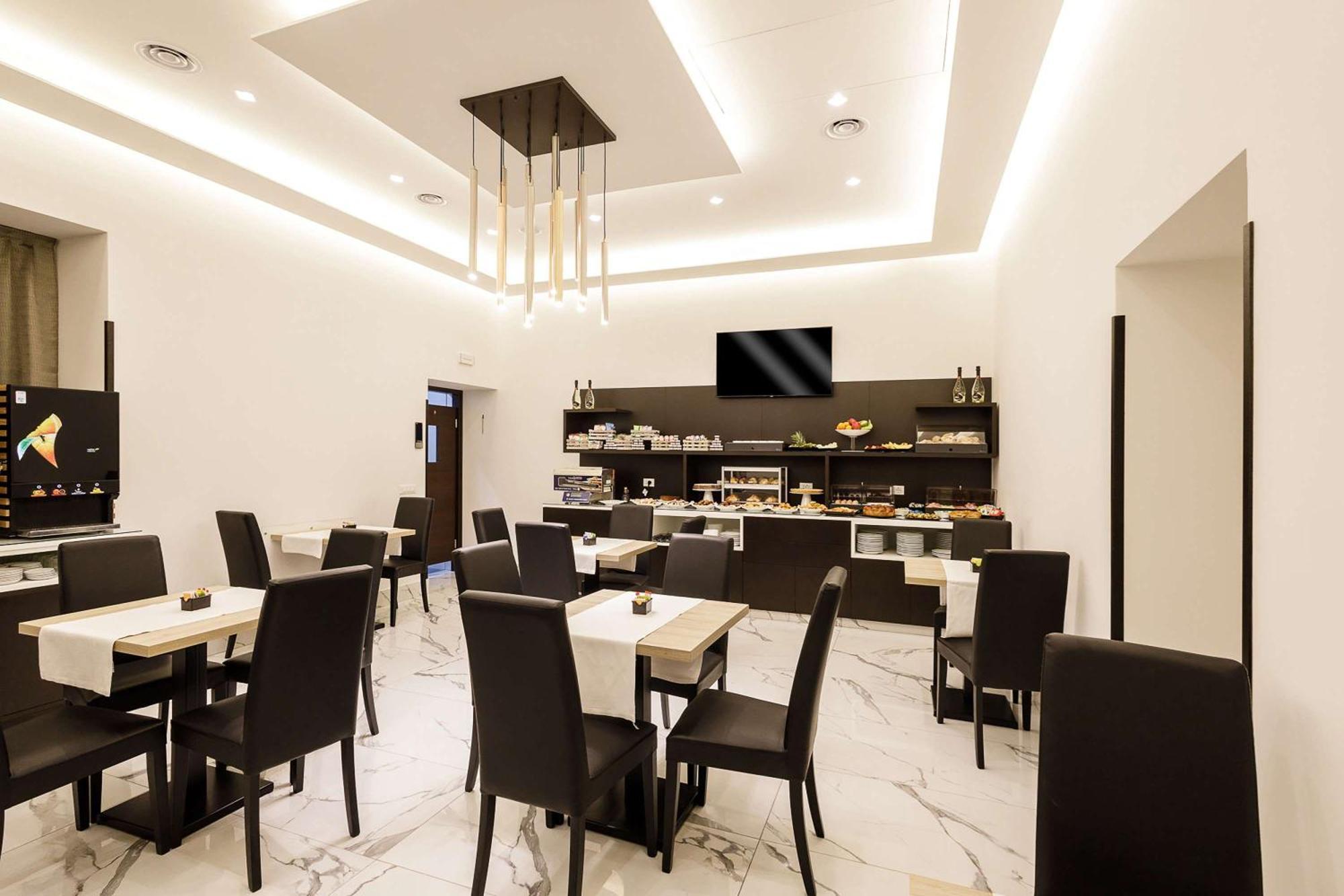 Western Dei Mille Hotel 3*