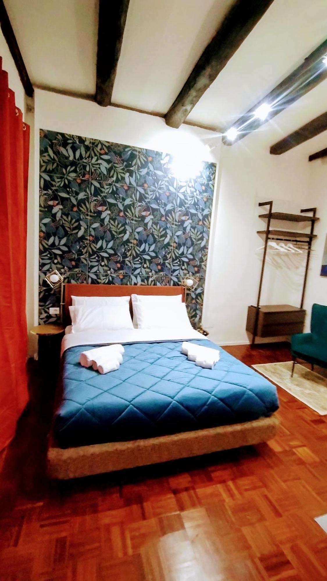 Plebiscito Aparthotel Naples