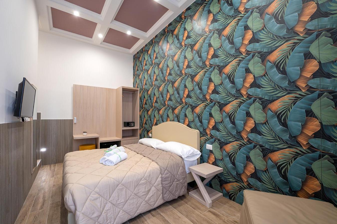 P.c. Boutique H. Vesuvius, Centro, By Clapa Group * Naples