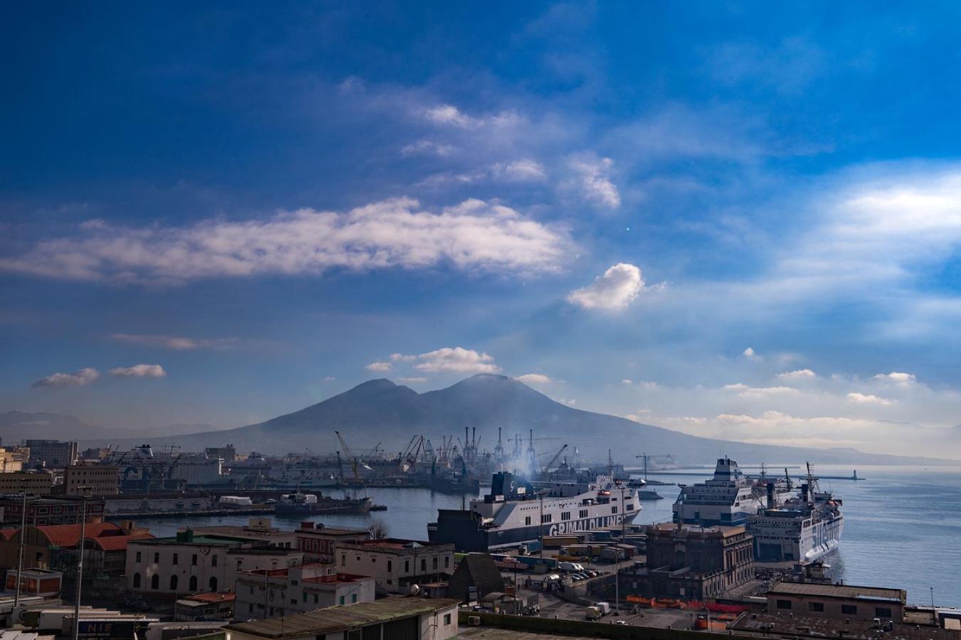 Greros H. Porto Centro, By Clapa Group Dislocated Hospitality Guest house Naples