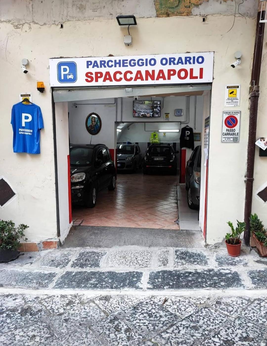 Il Centro Apartment Naples
