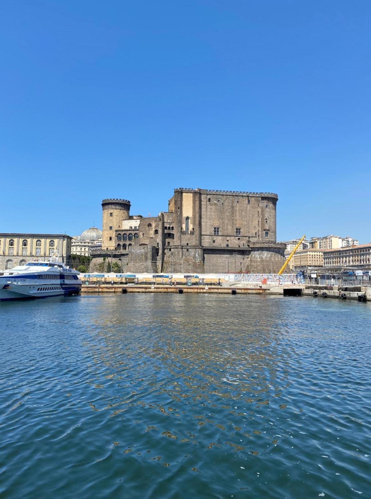 Yacht Club Angioino *