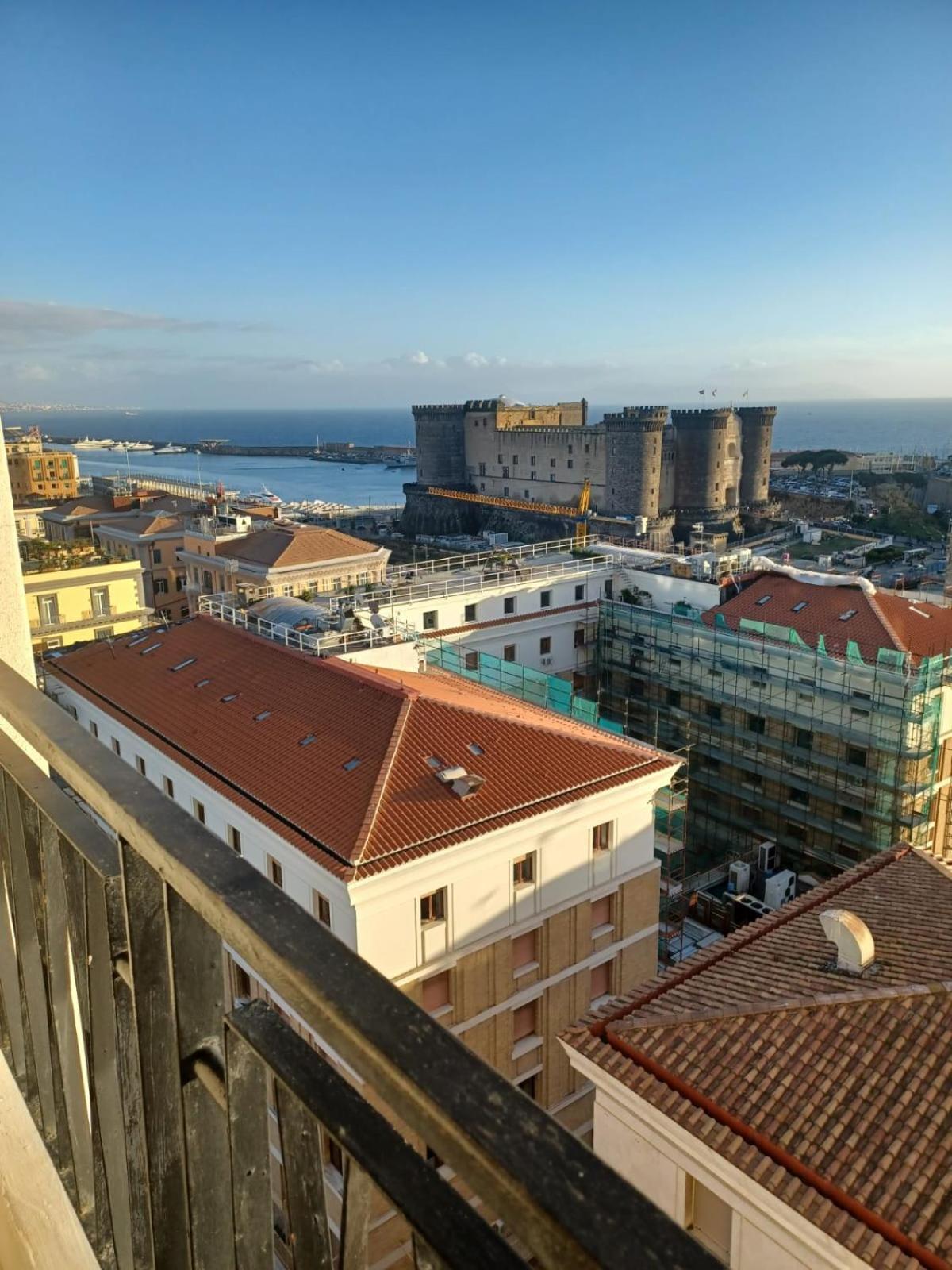 Guest house Neapolitan Skyscraper