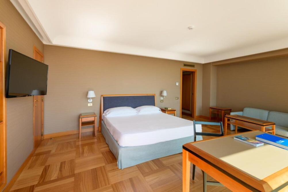 Royal Continental Hotel