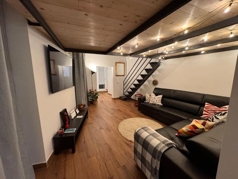 Domus Miraculi: Casa Storica Nel Cuore Di Apartment *
