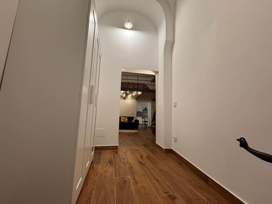Domus Miraculi: Casa Storica Nel Cuore Di *