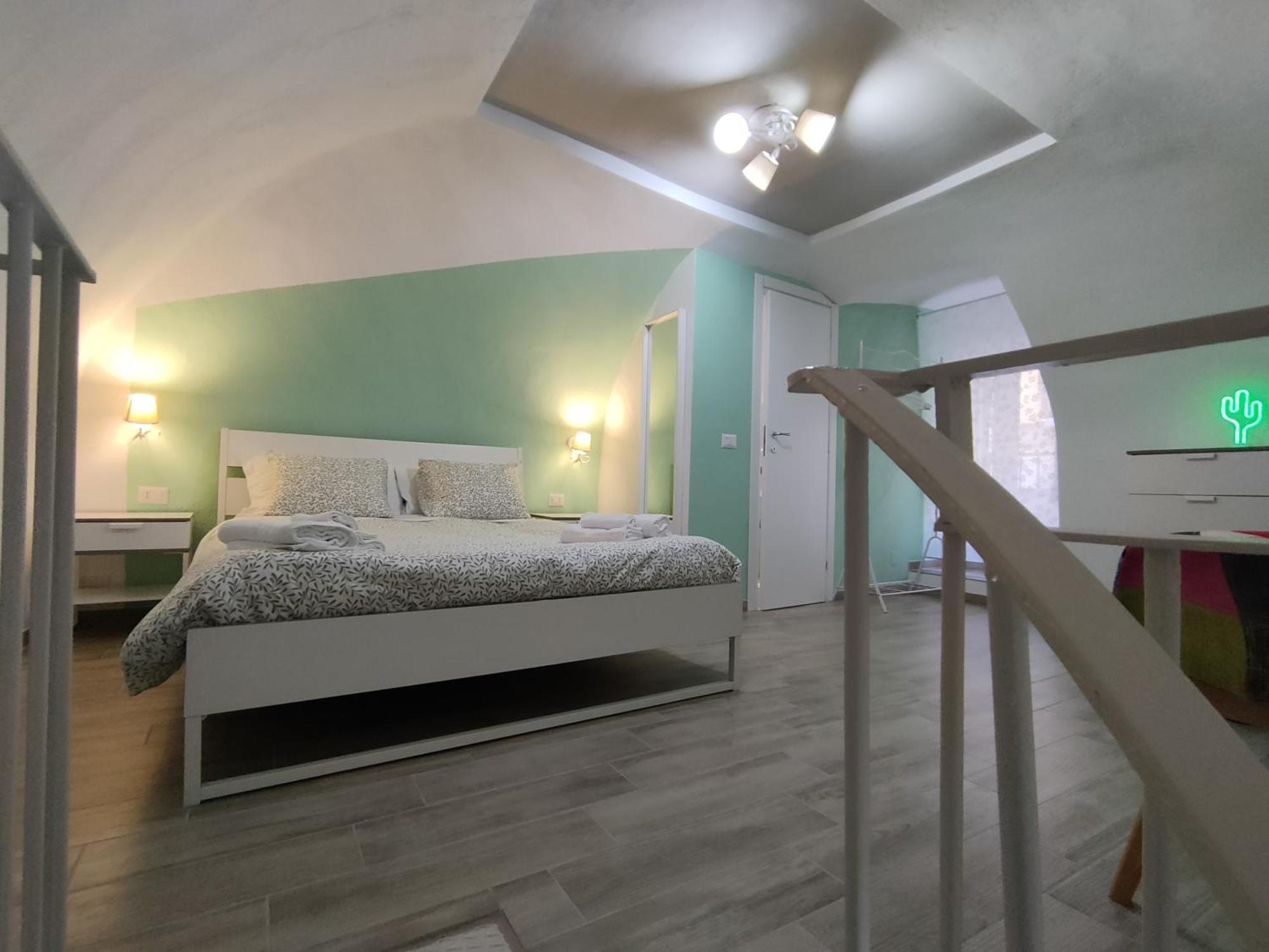 Alessia House * Naples