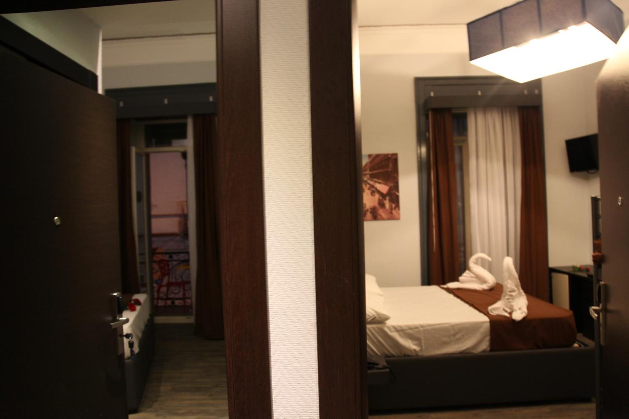 Dolce Bed & Breakfast Naples