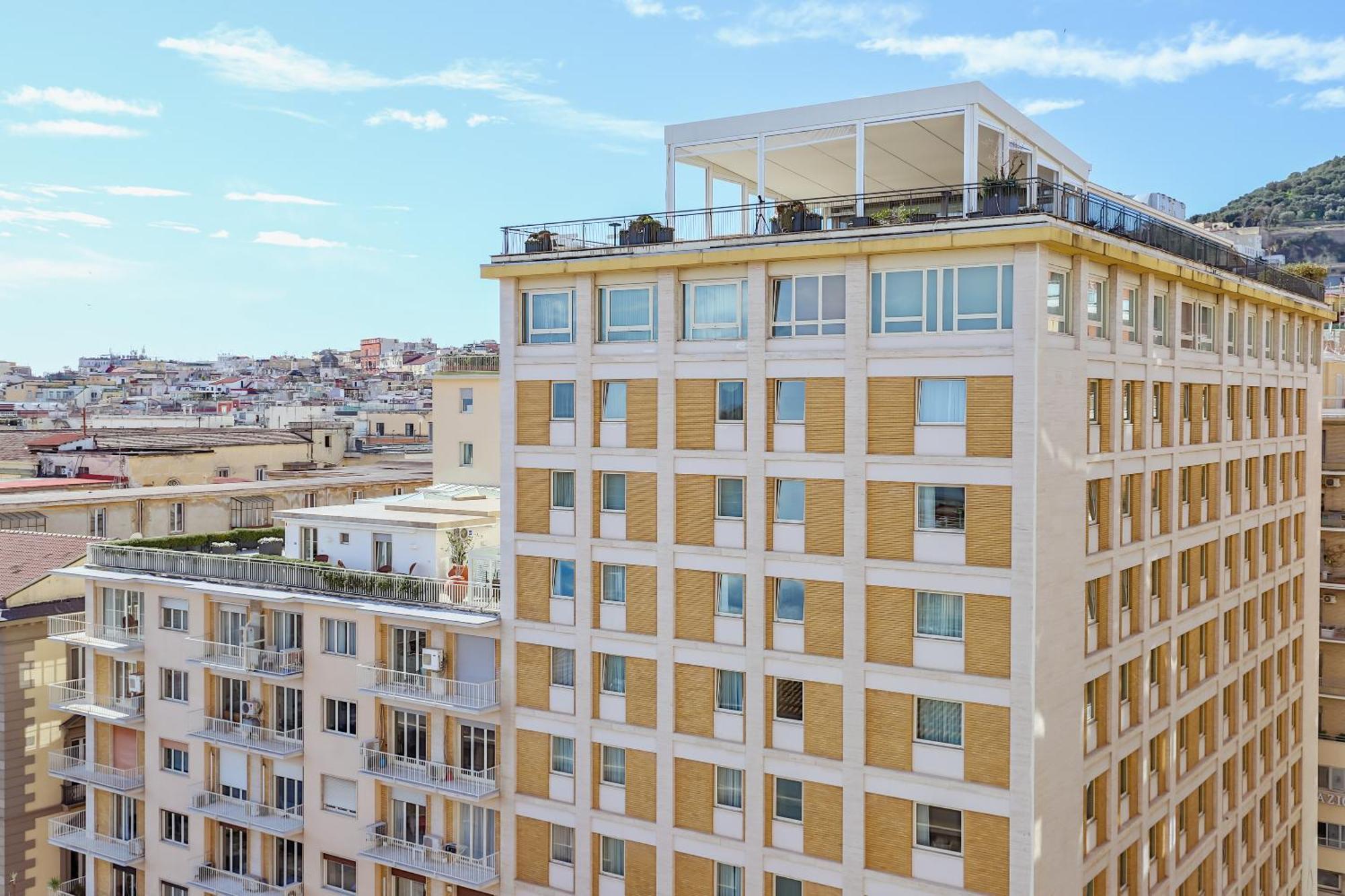Guest house Neapolitan Skyscraper