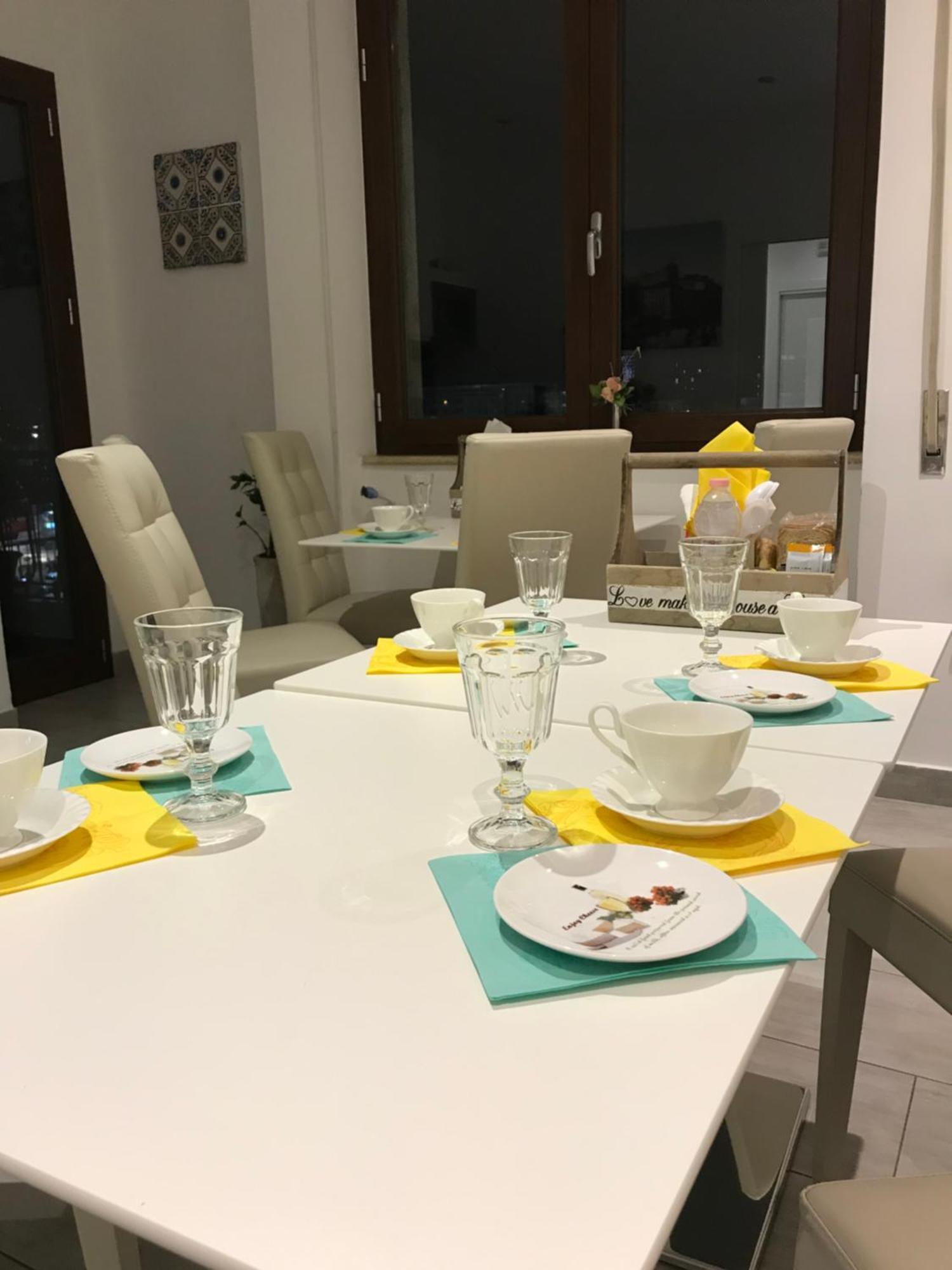 Bed & Breakfast International Garibaldi Naples