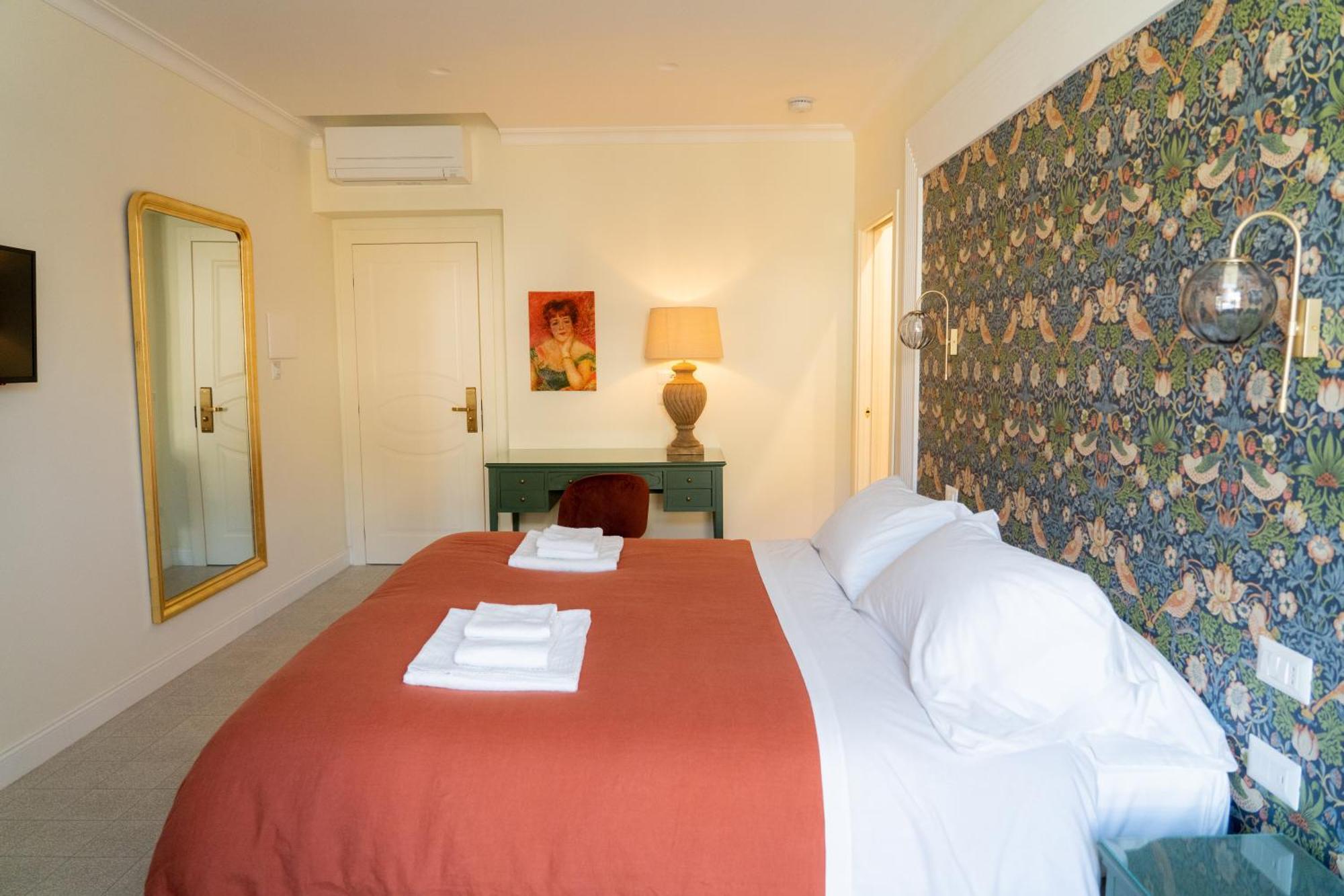 Bed & Breakfast Domus Sibyllina, Palazzo Cavalcanti Naples