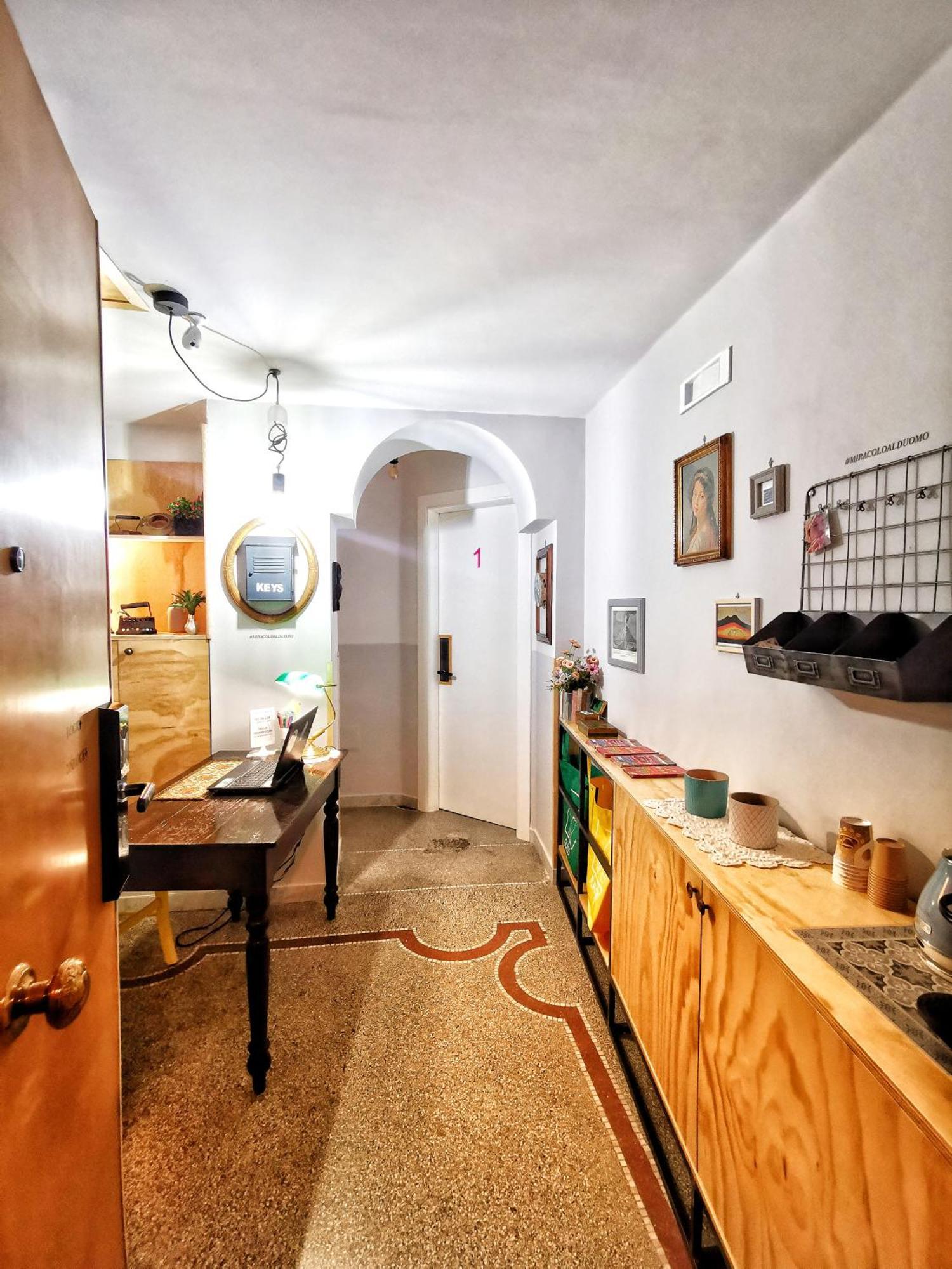 Miracolo Al Duomo Smart Bed & Breakfast Naples
