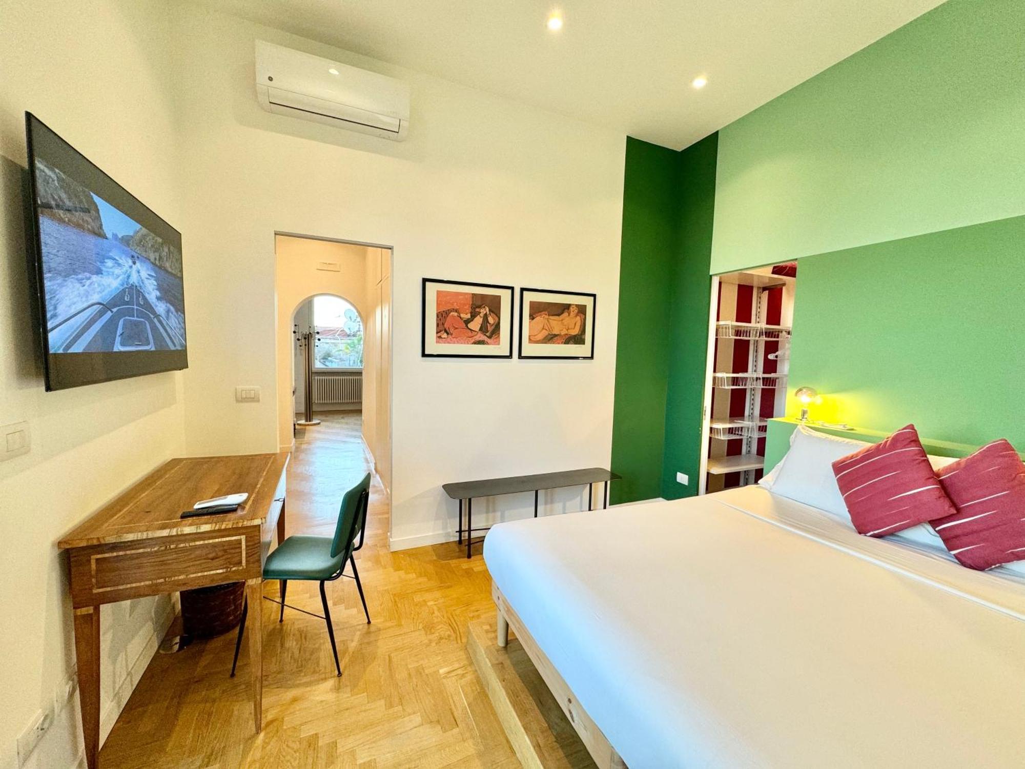 Alma De Luz Design Plebiscito Naples