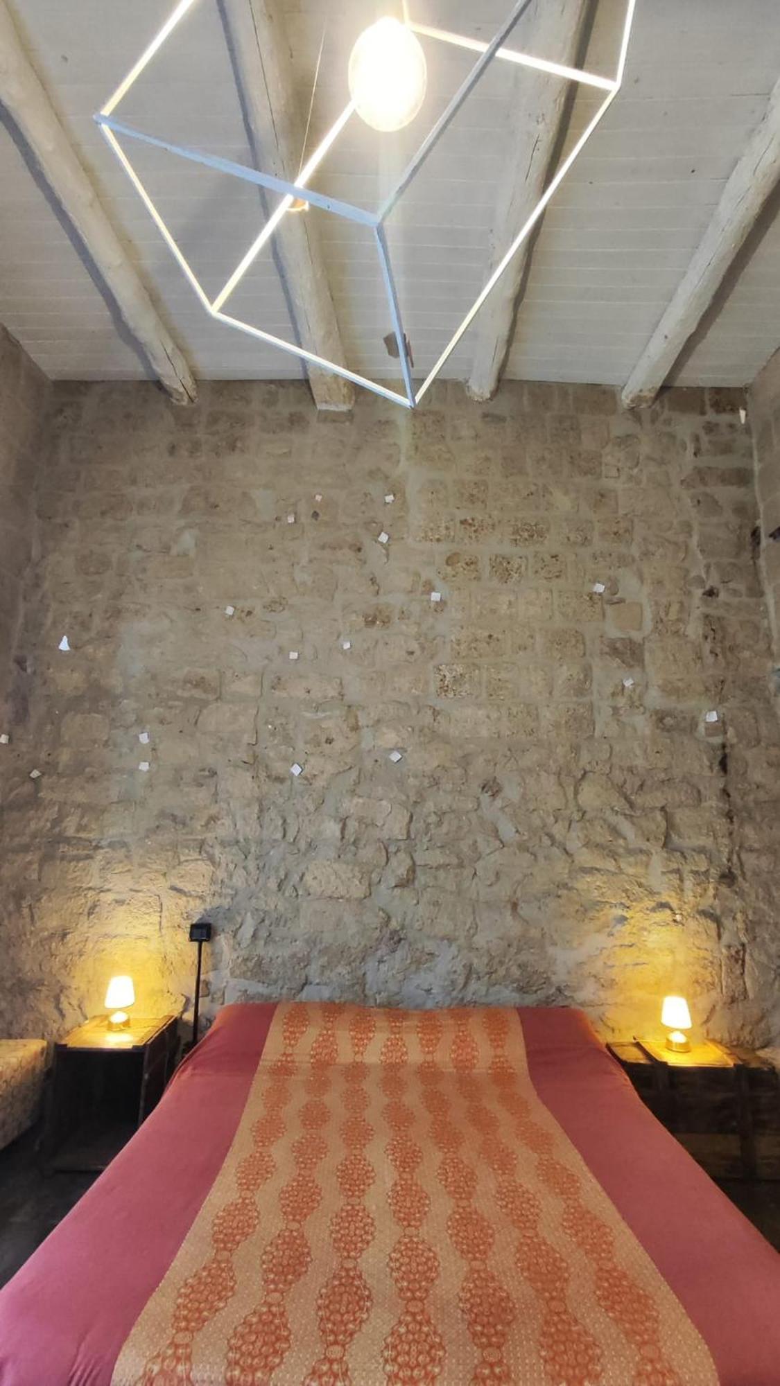 Magma - & Roof Guest house