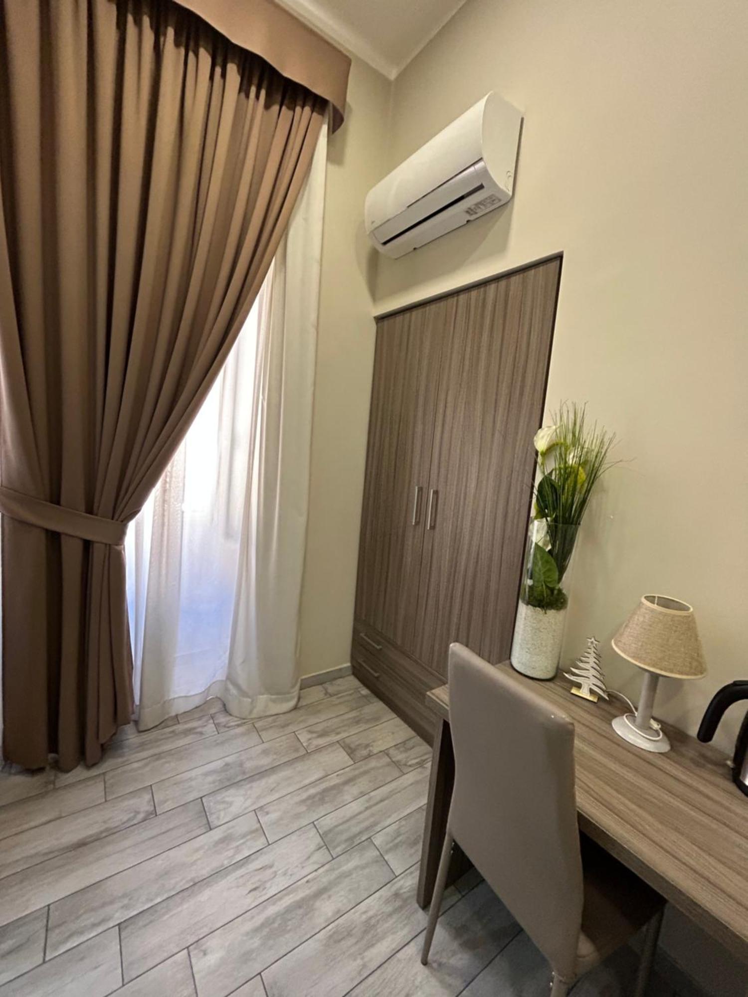 Bed & Breakfast Centrale N 74 Naples
