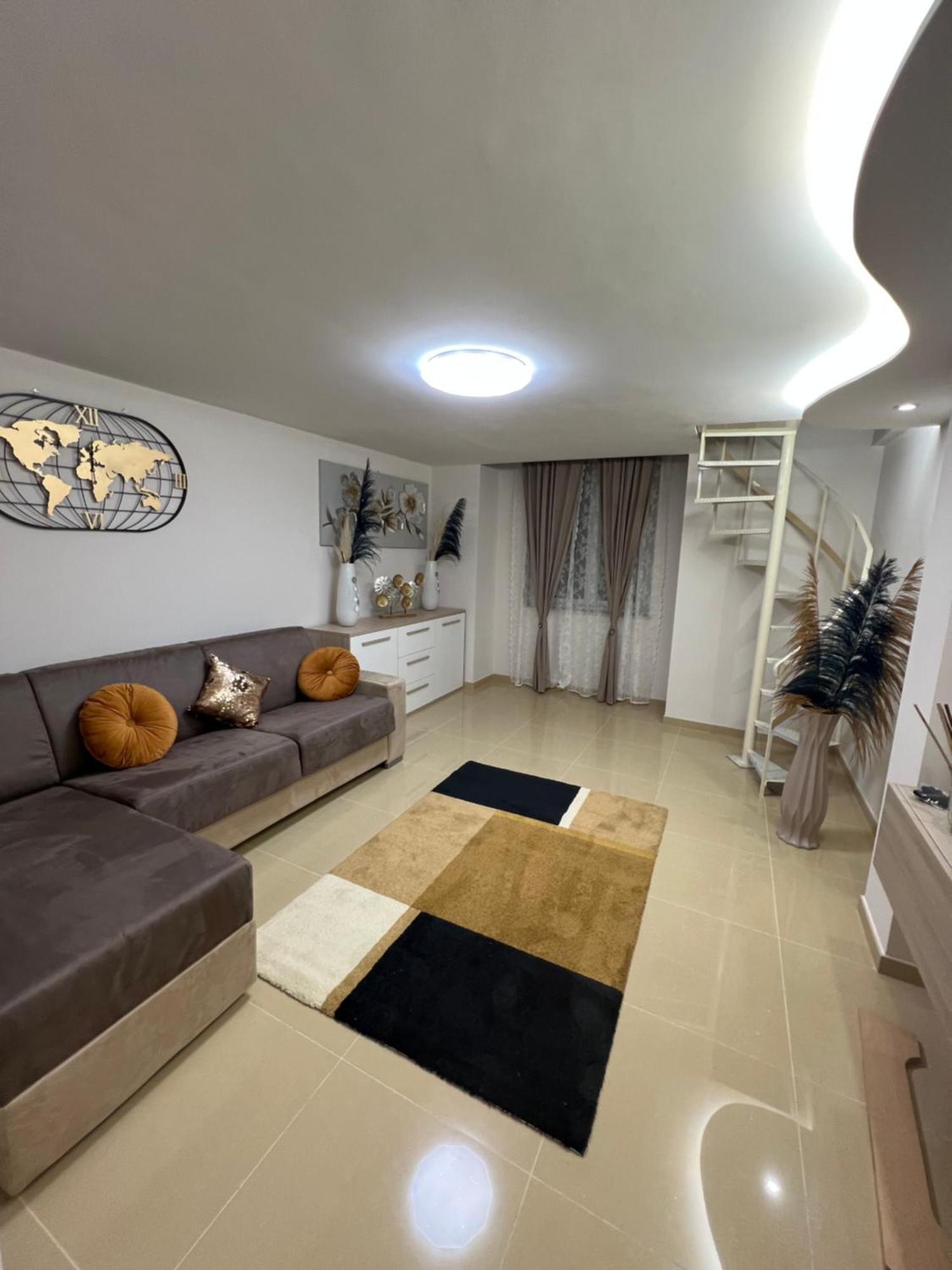 L'ospite Napoletano Apartment *