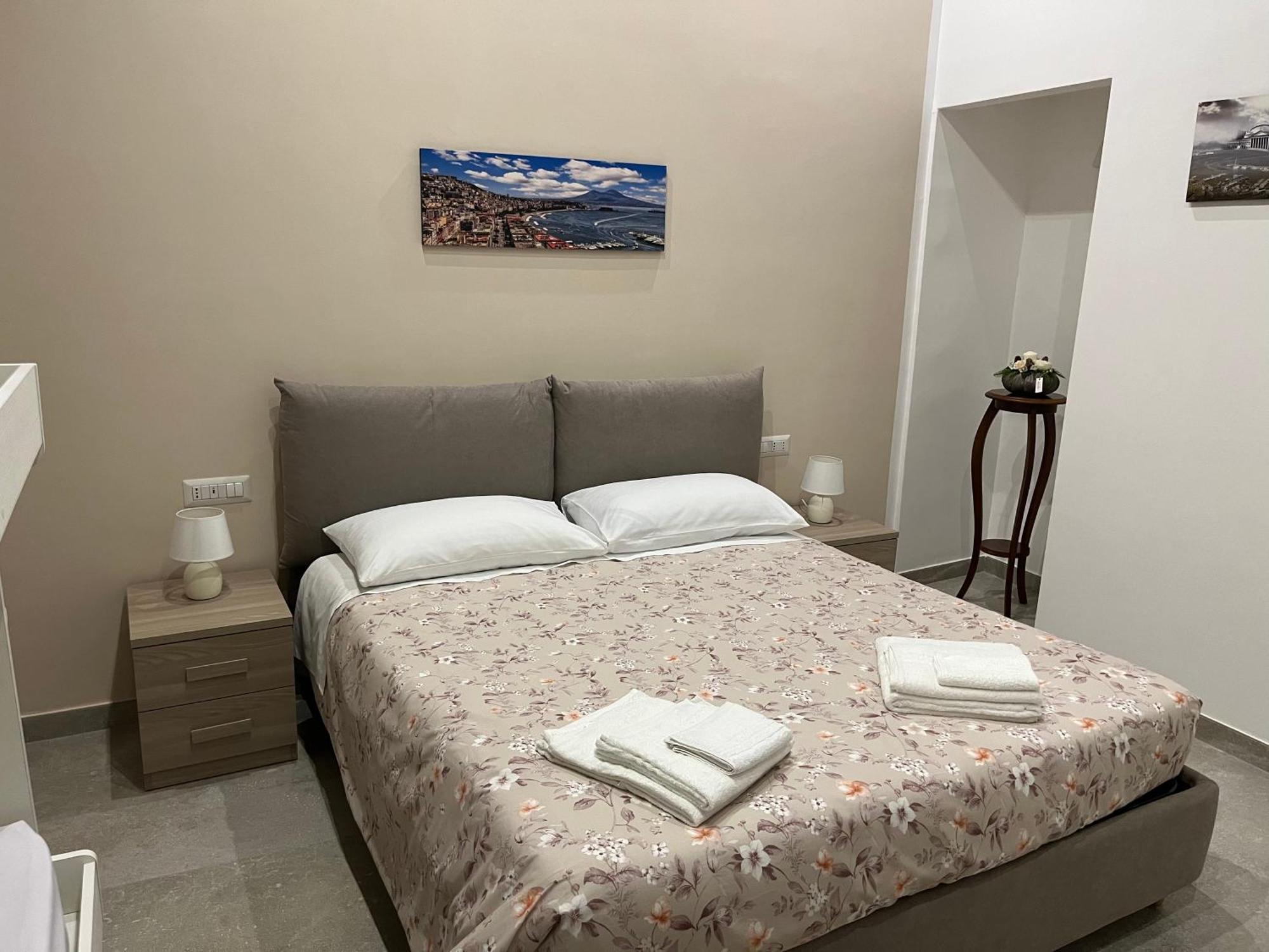 Guest house Neapolis Francy Vesuvio Naples