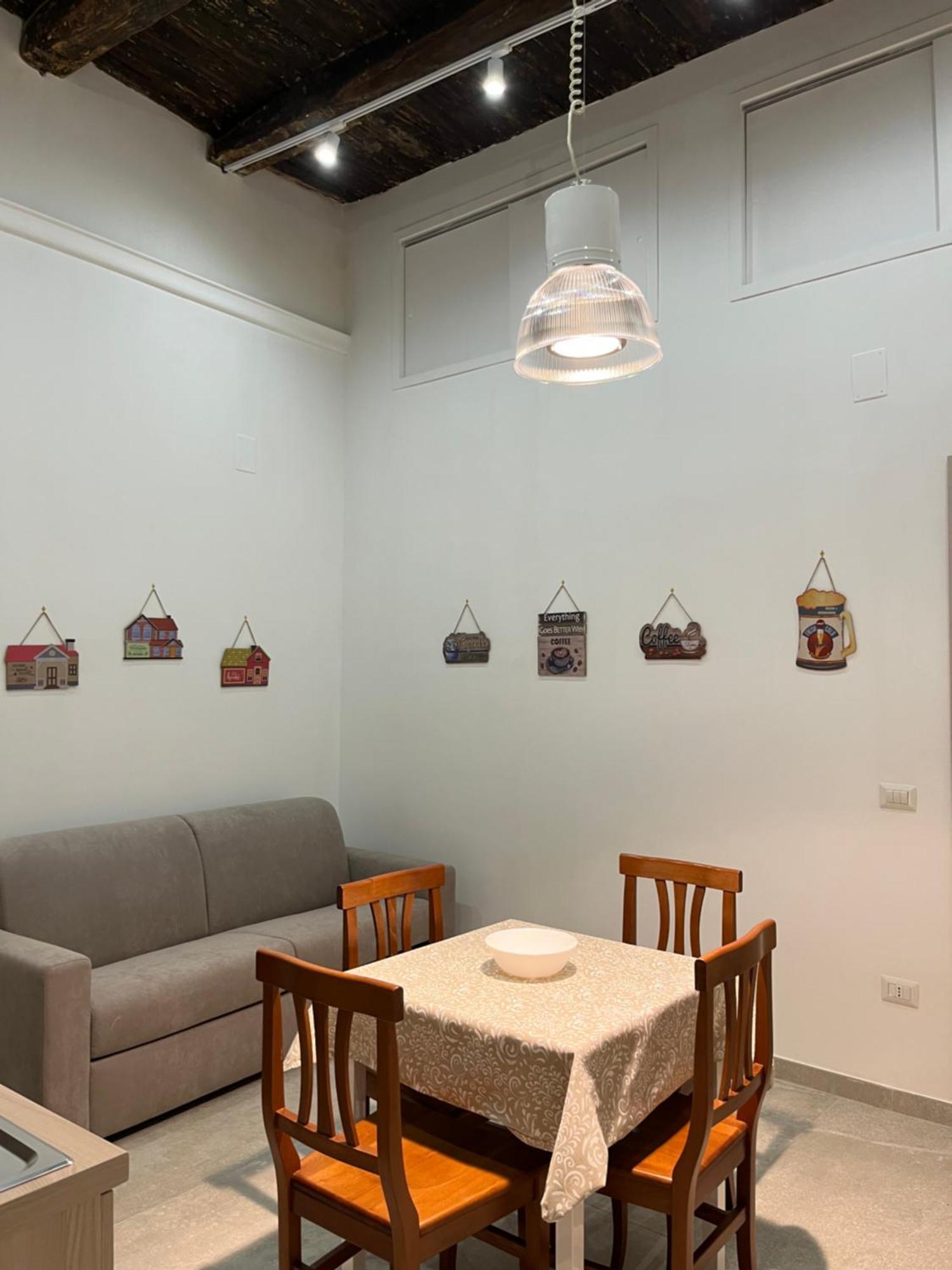 Neapolis Francy Vesuvio Guest house Naples