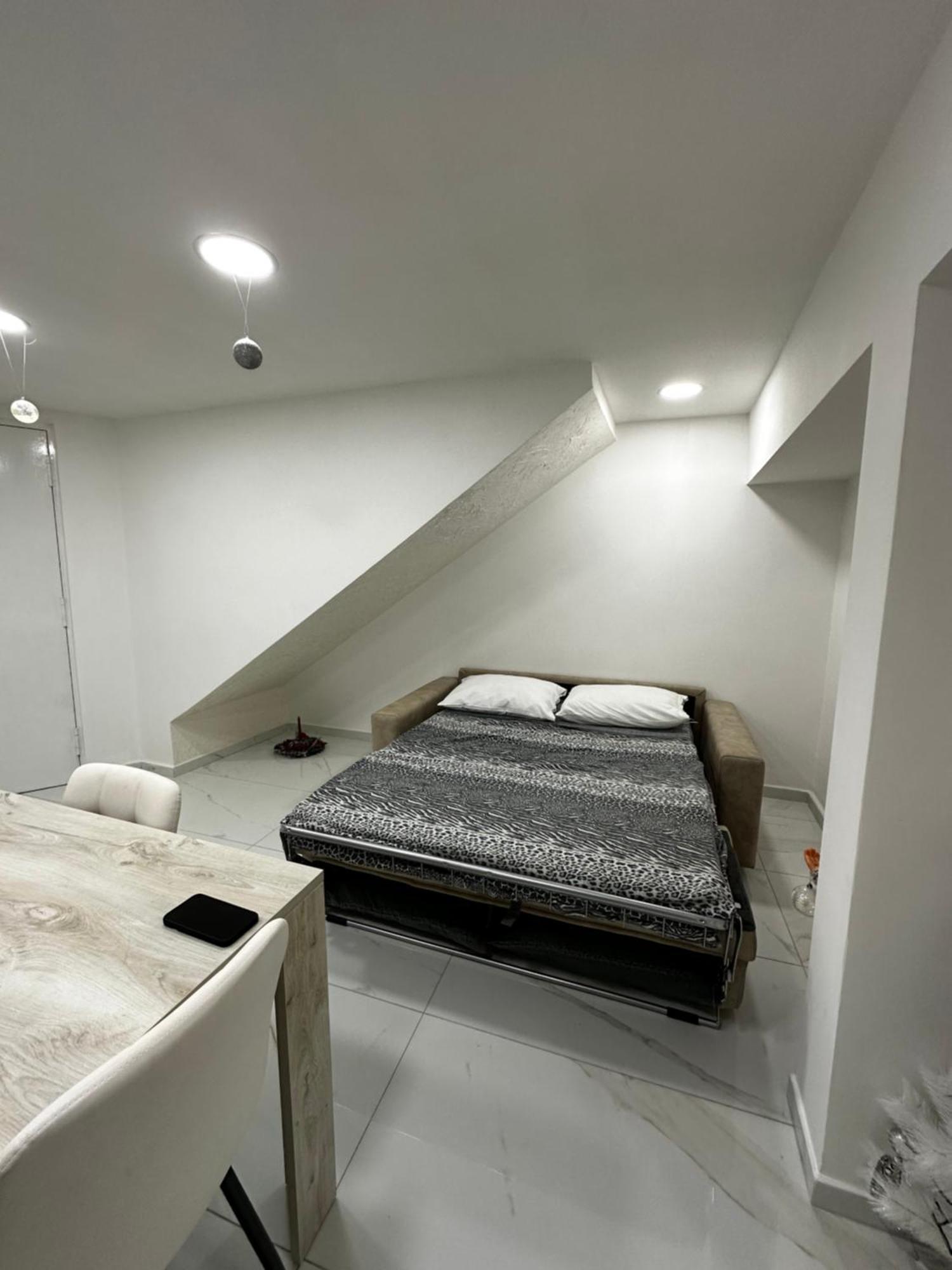 Domus Partenope Centro Storico Holiday home *