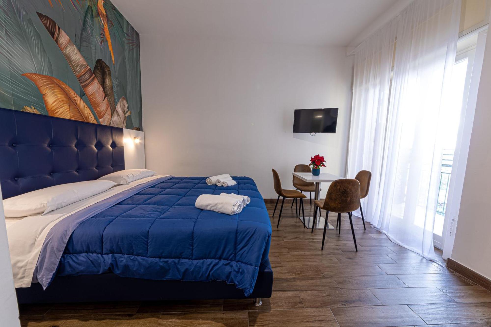 Bed & Breakfast Nel Cuore Di Parthenope 2*