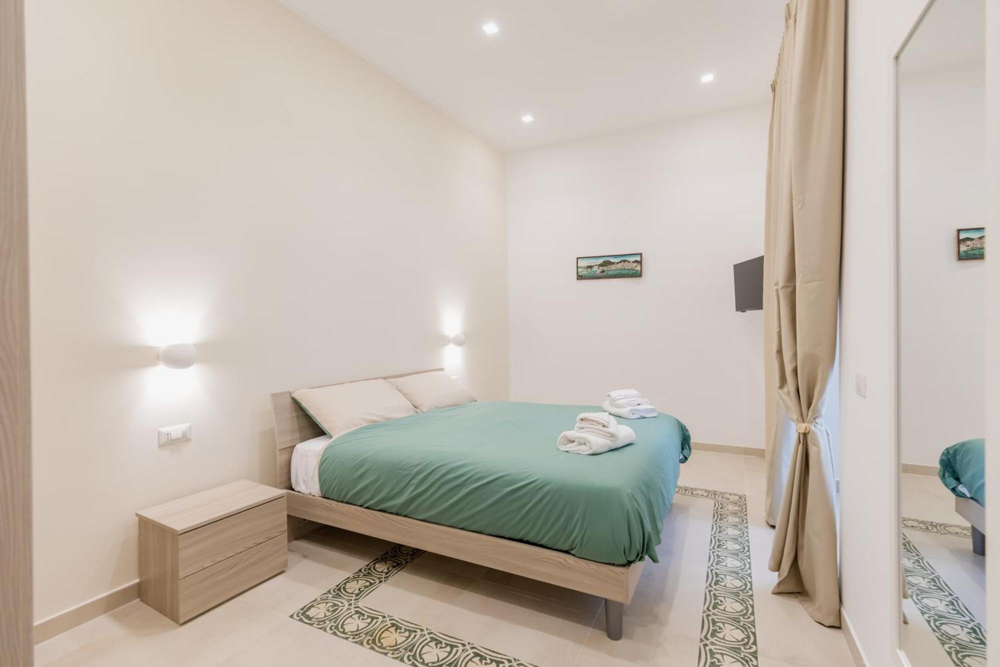 O' Munasterio E Santa Chiara Guest house *