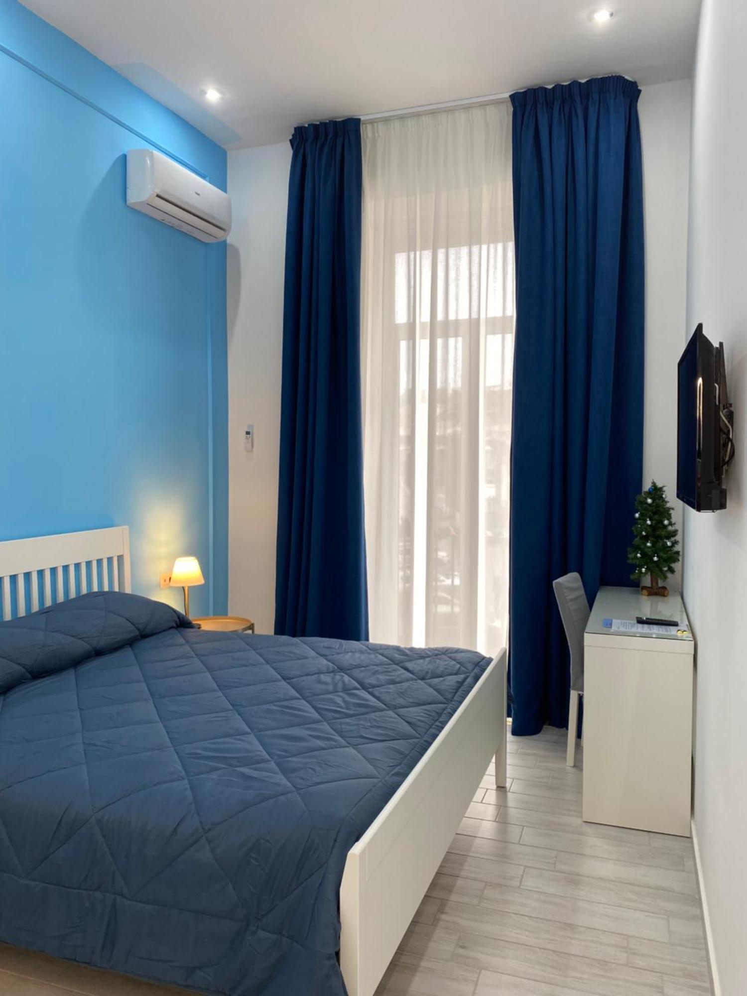 Sogni Di Chiaia Naples