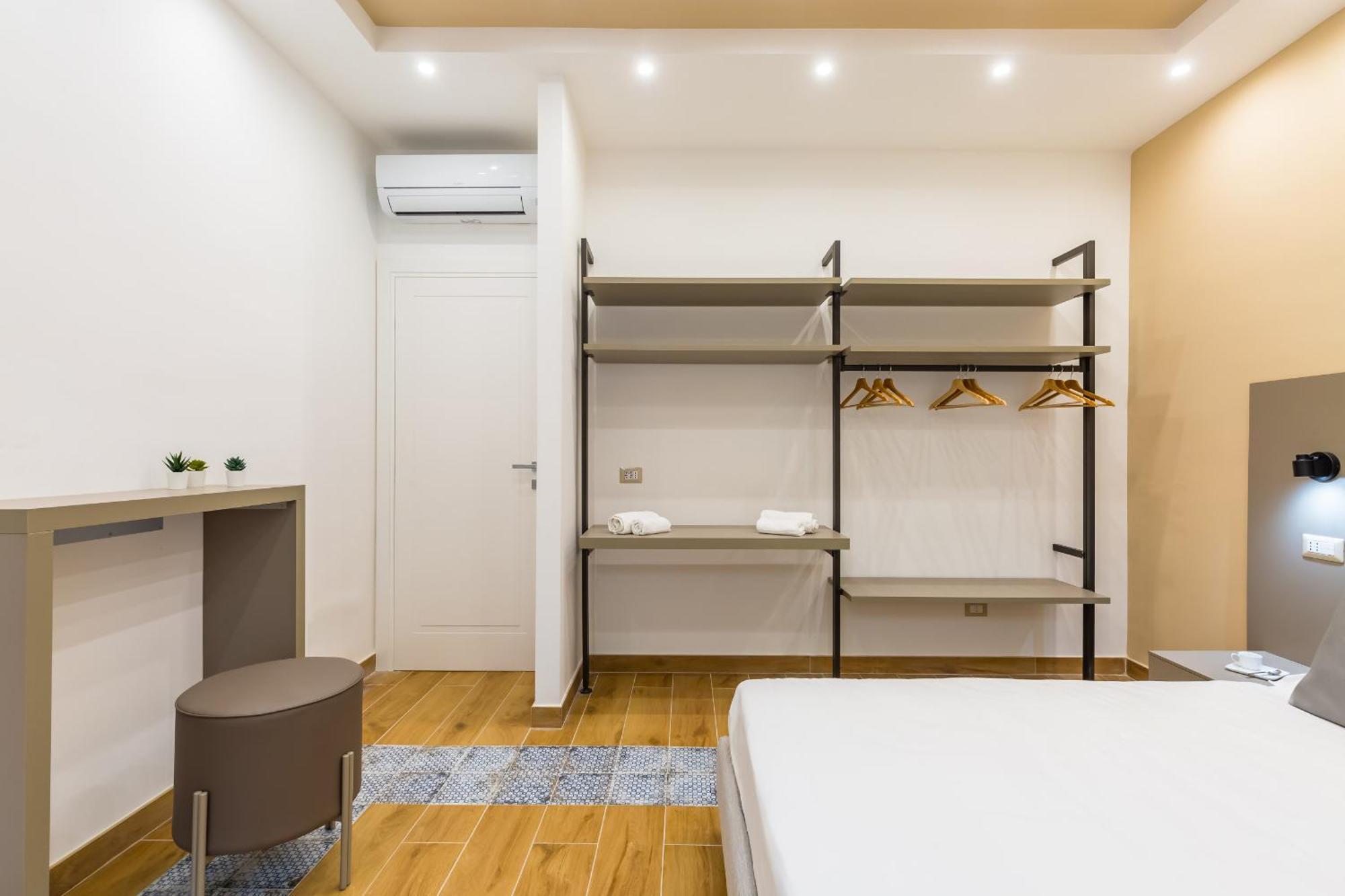 Colonna By Wonderful Italy Apartment Naples