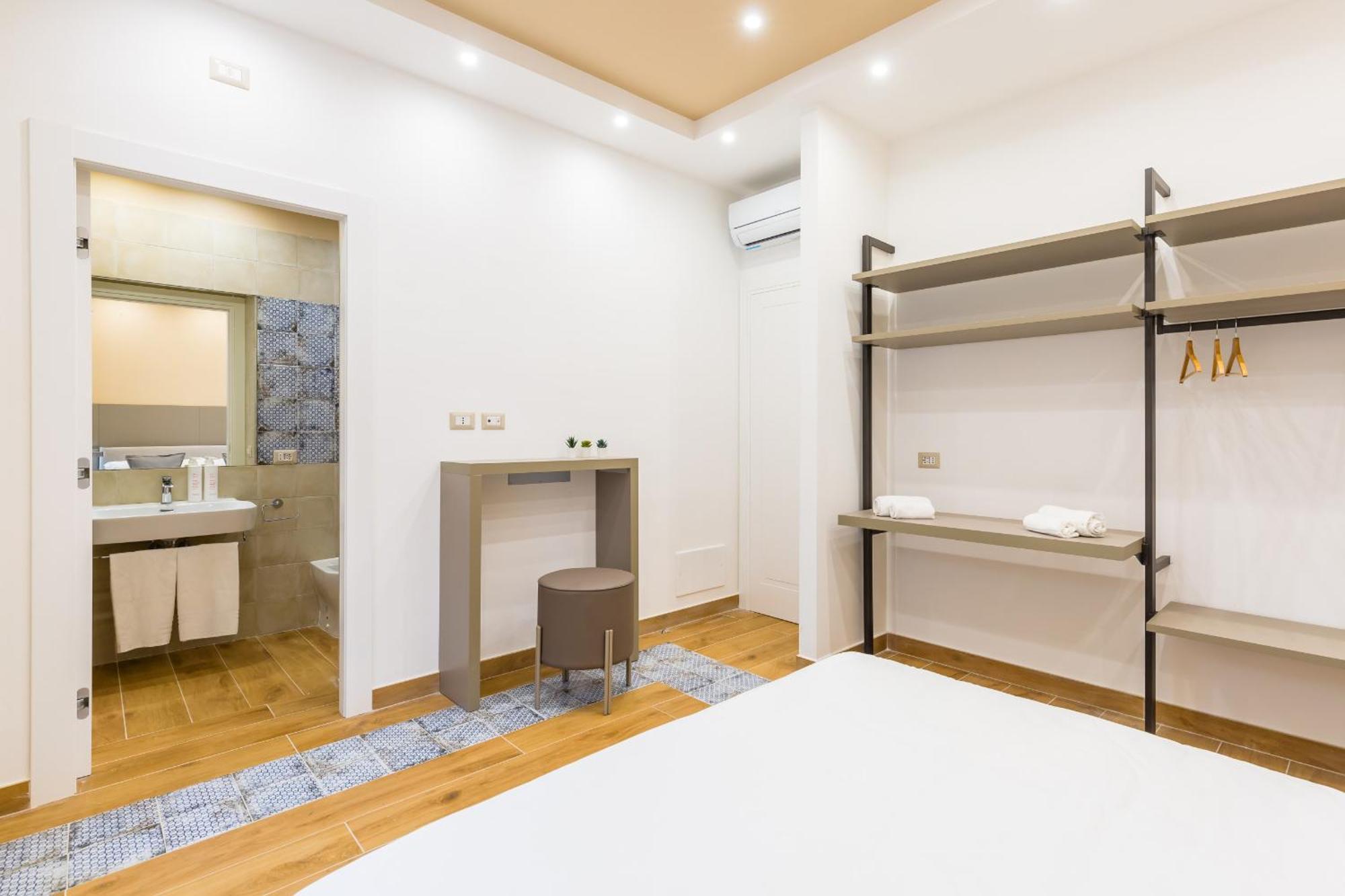Apartment Colonna By Wonderful Italy Naples