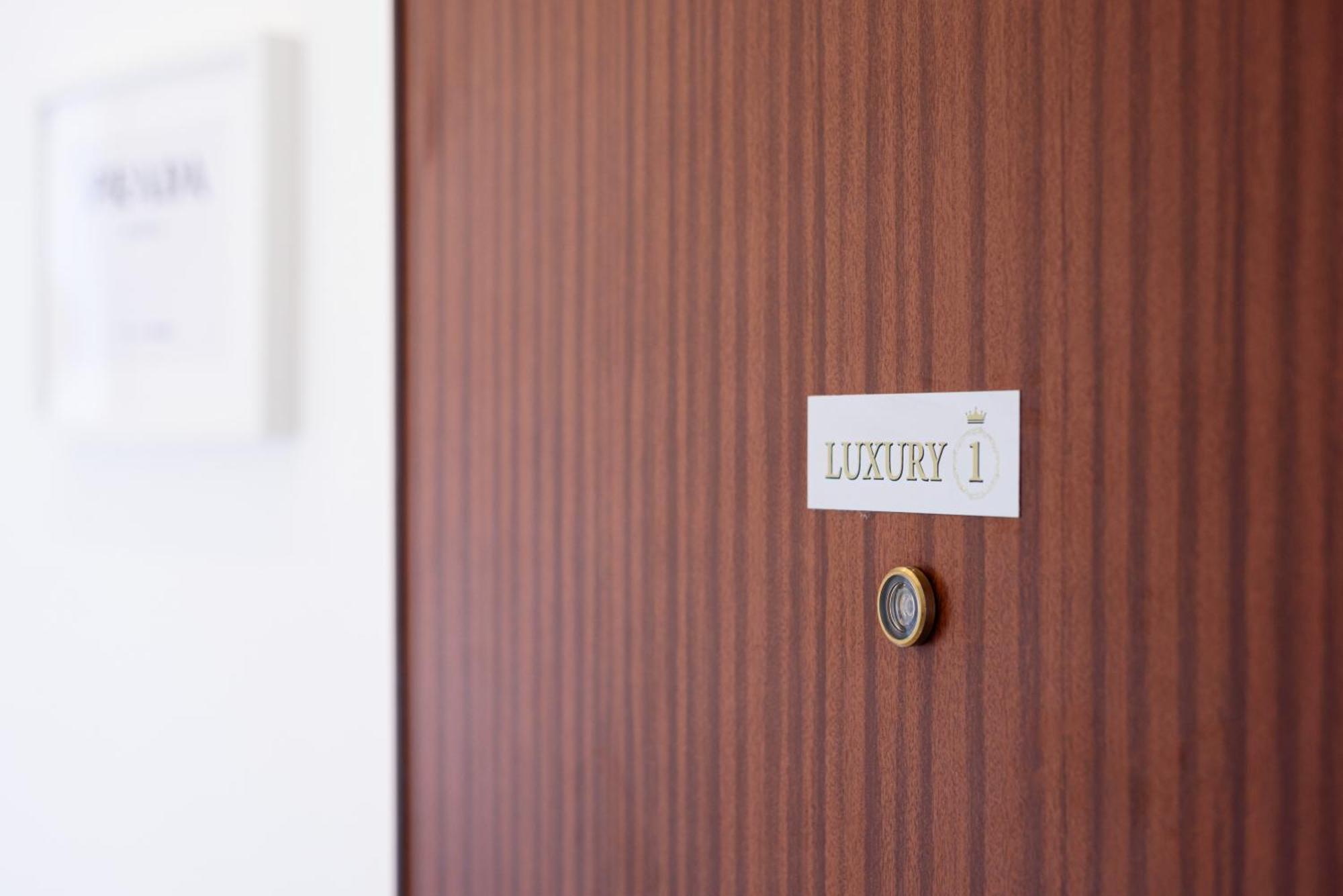 Apartment Luxury In *