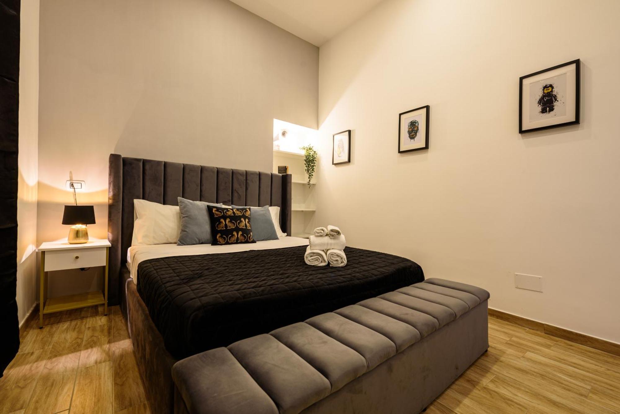 Luxury In *