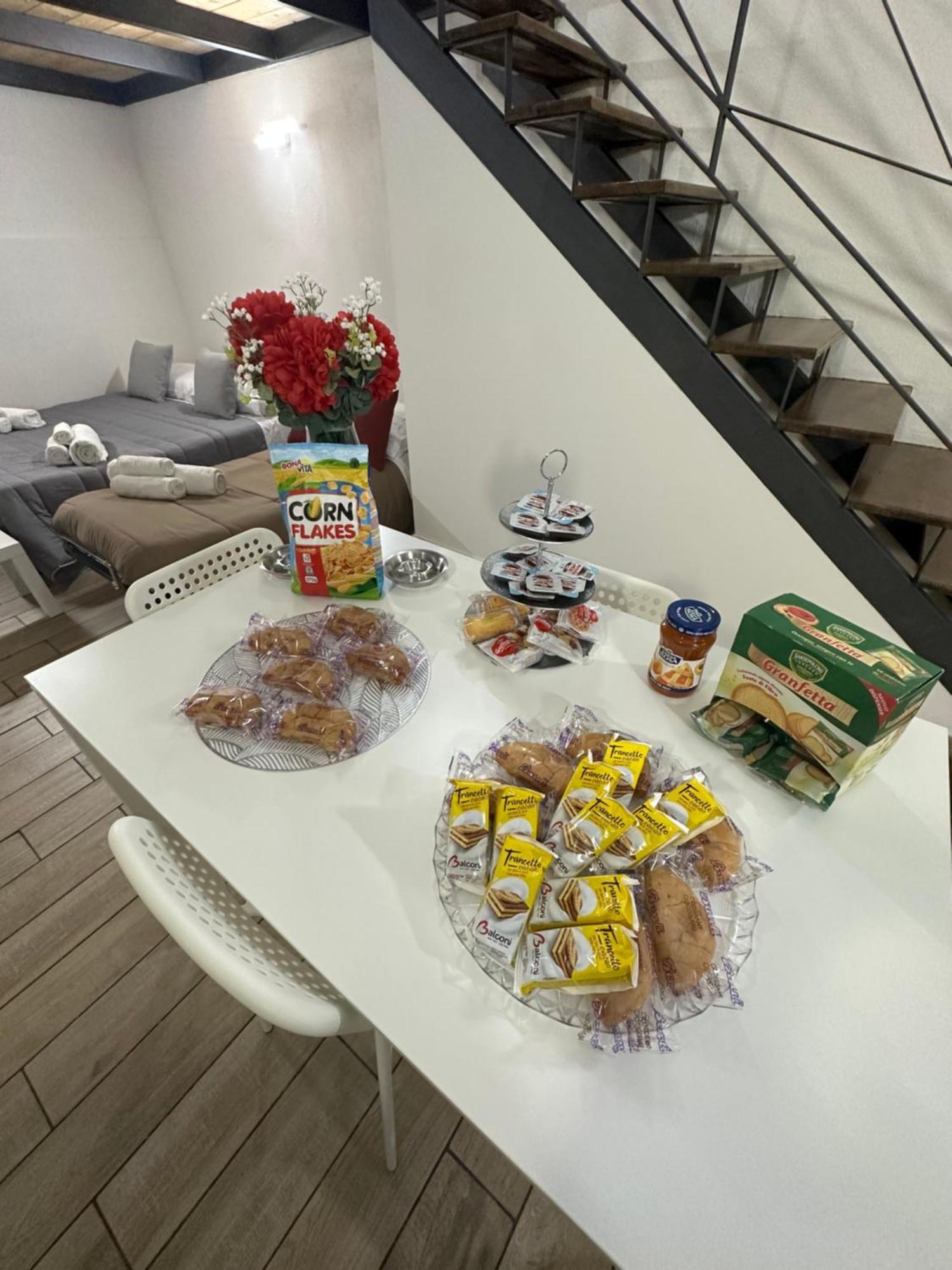 Apartment Aurora House Naples