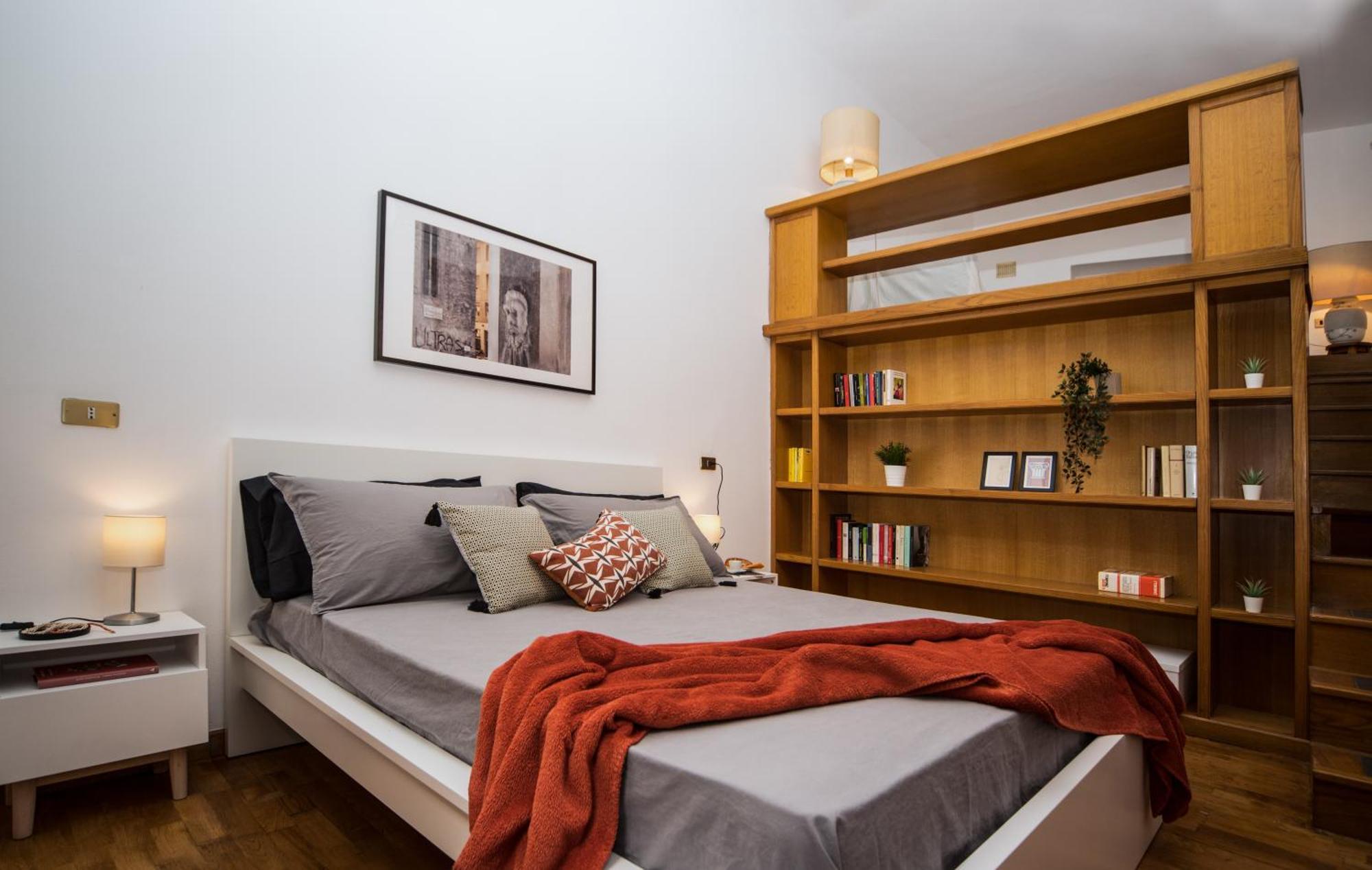 Gocce - Casa Frangio Modern Historical Centre Apartment Naples