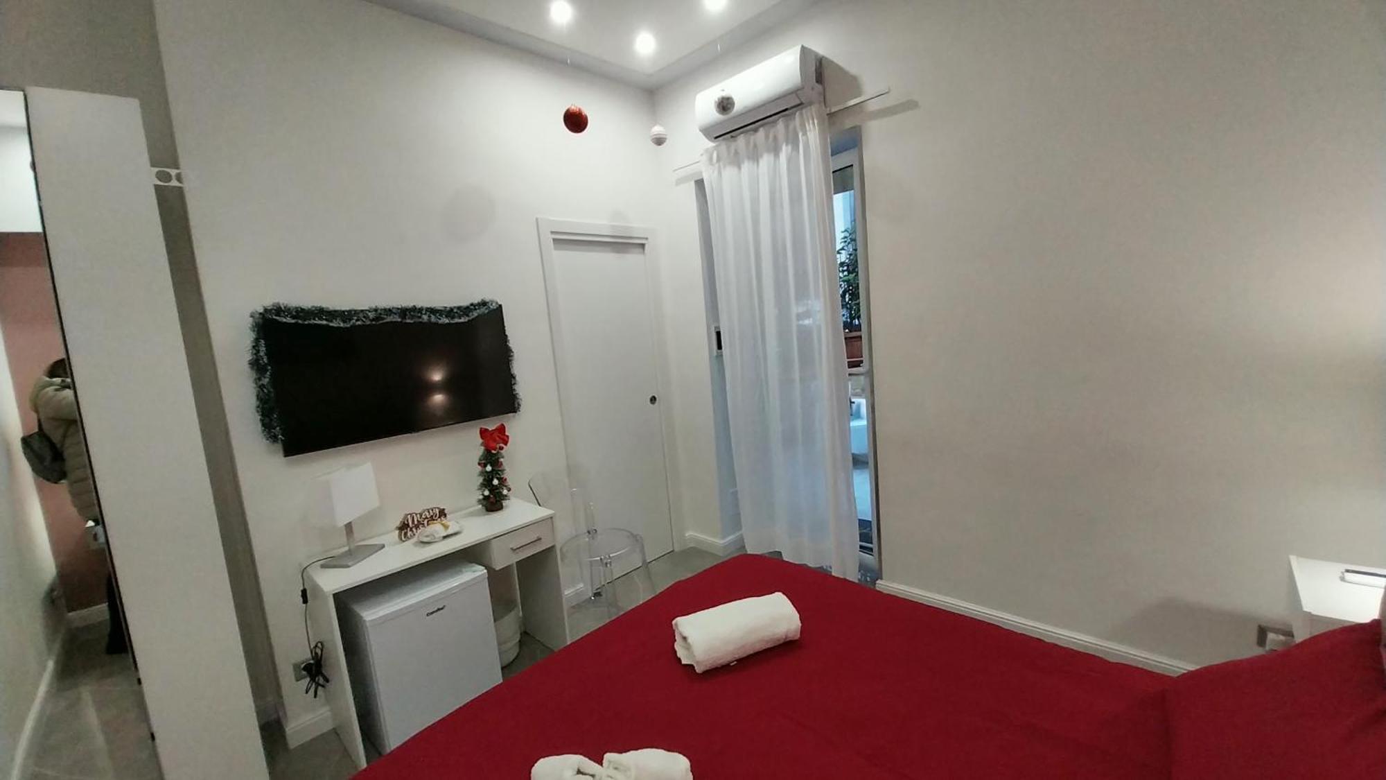 Alery Naples