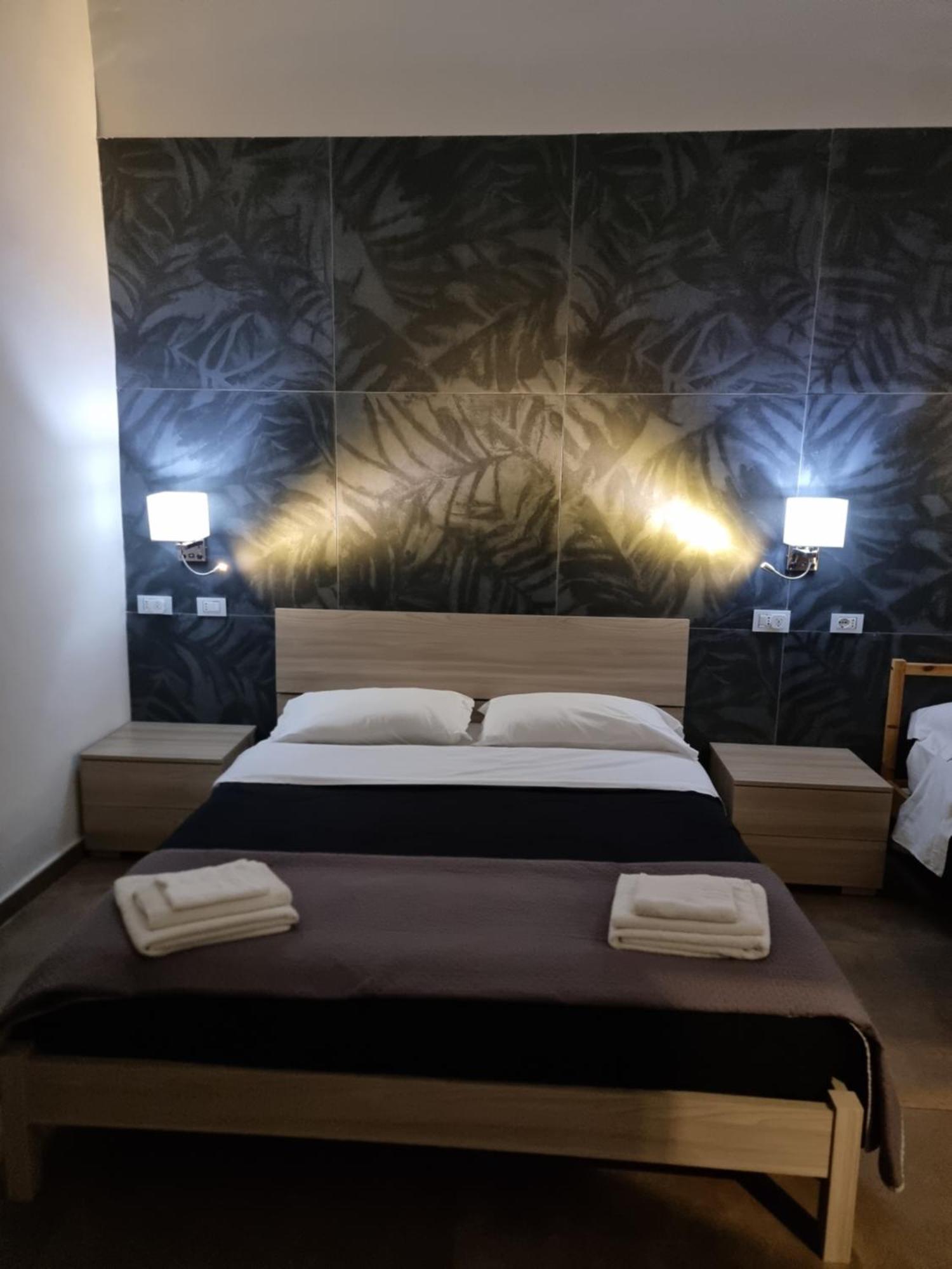 Bed & Breakfast El Corazon De Napoles, Centro Historico Naples