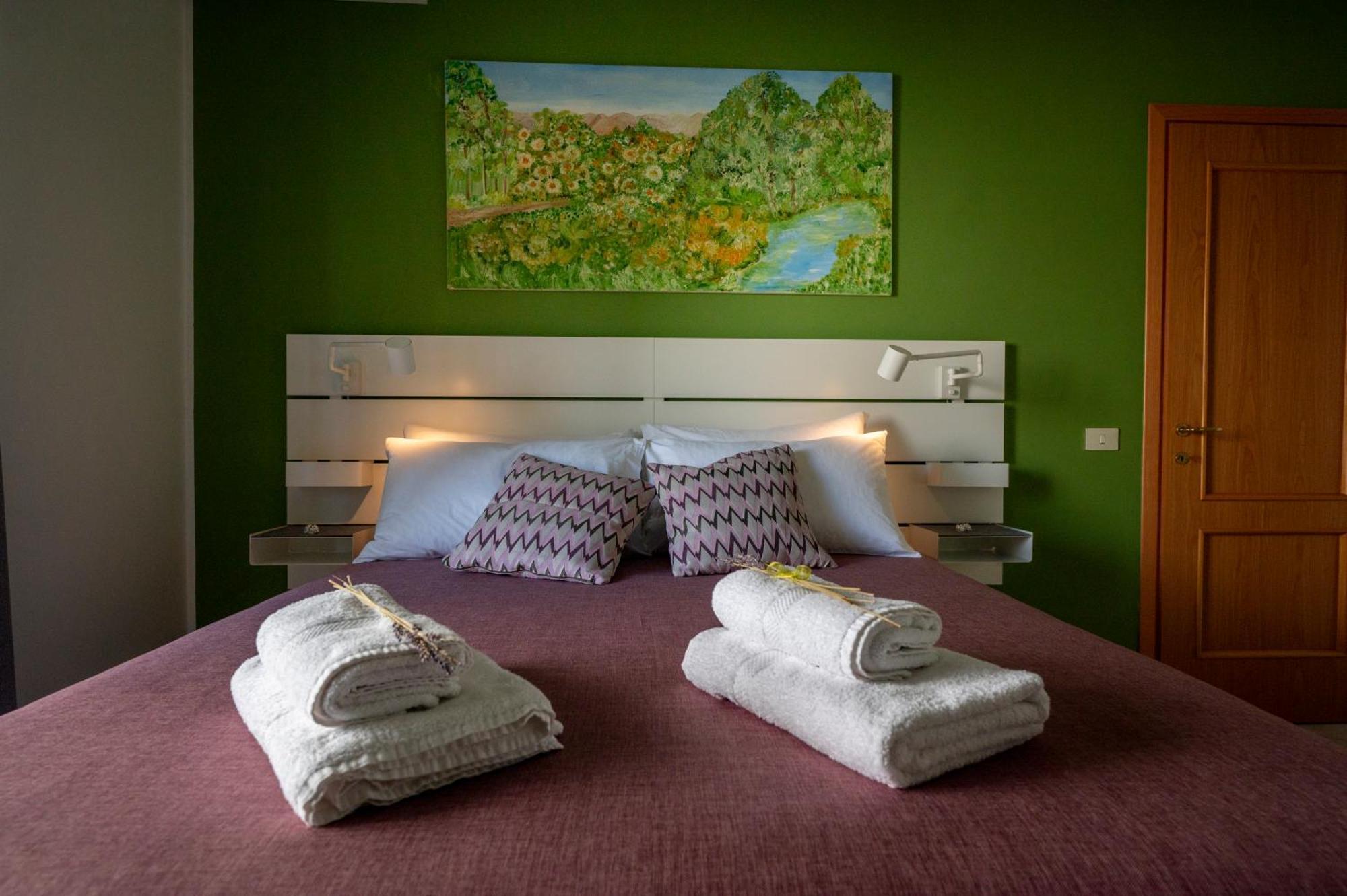 Apartment Renza House Chiaia