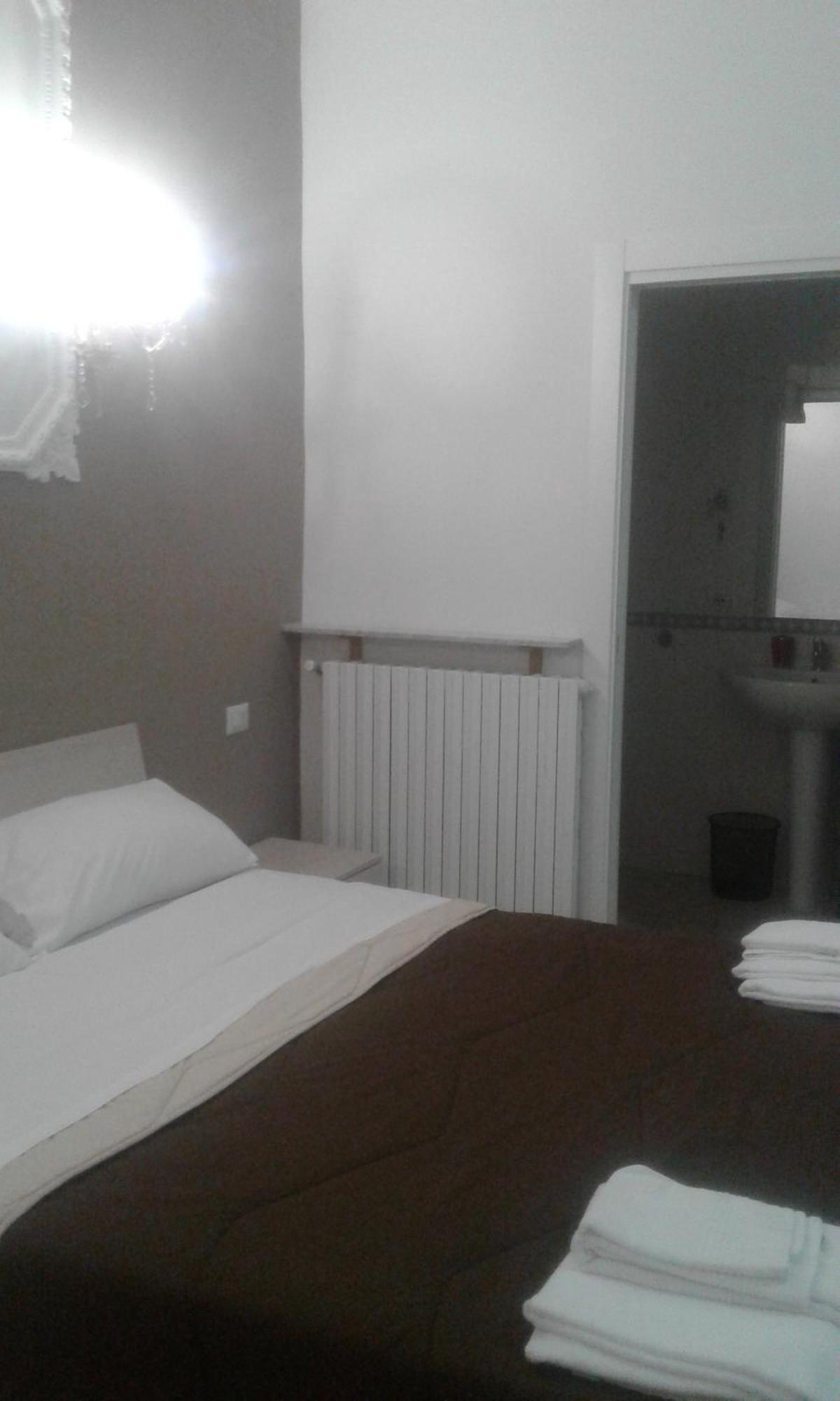 B&bhotel Emmanuel Naples