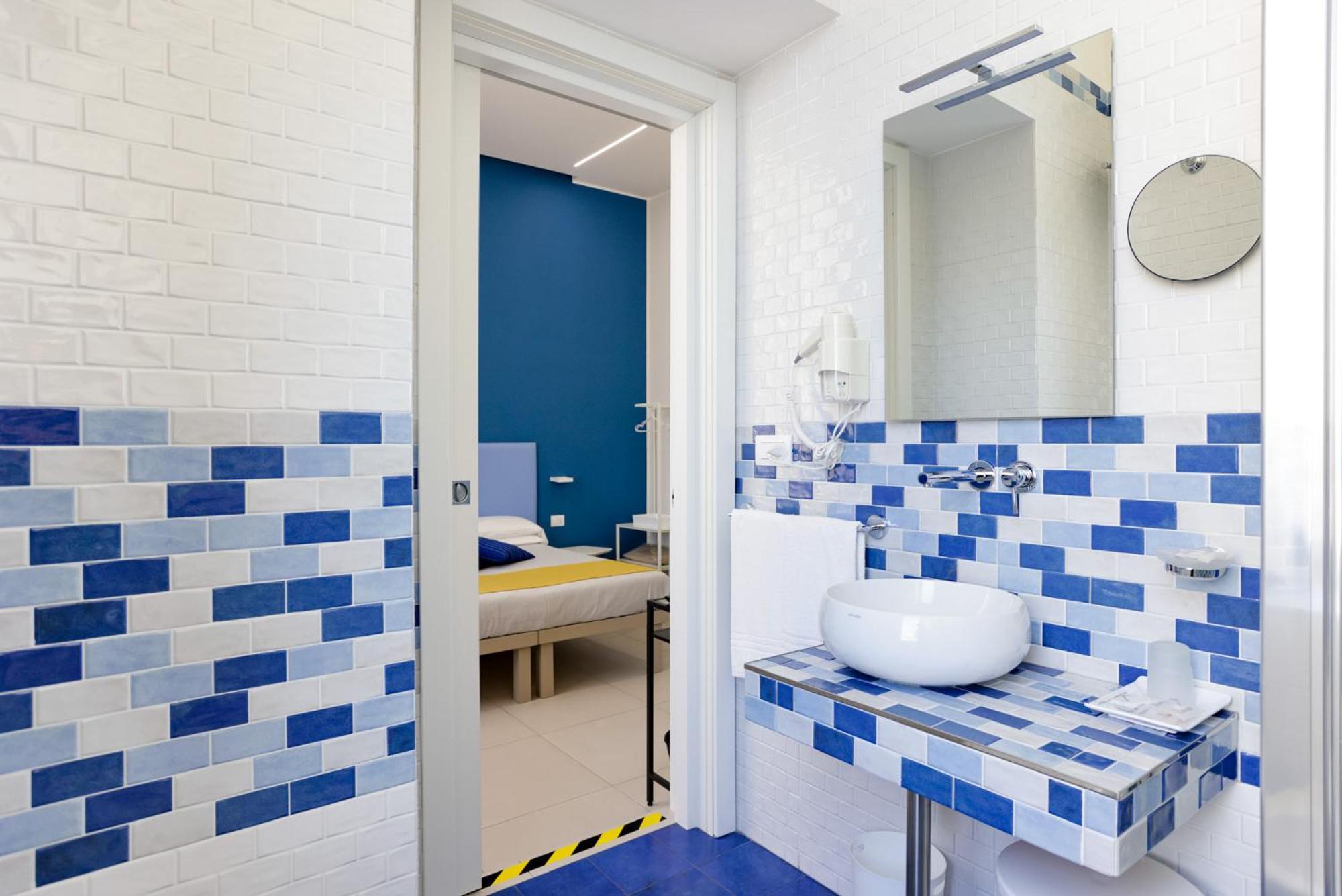 V10 - Vanvitelli 10 Guest house Naples