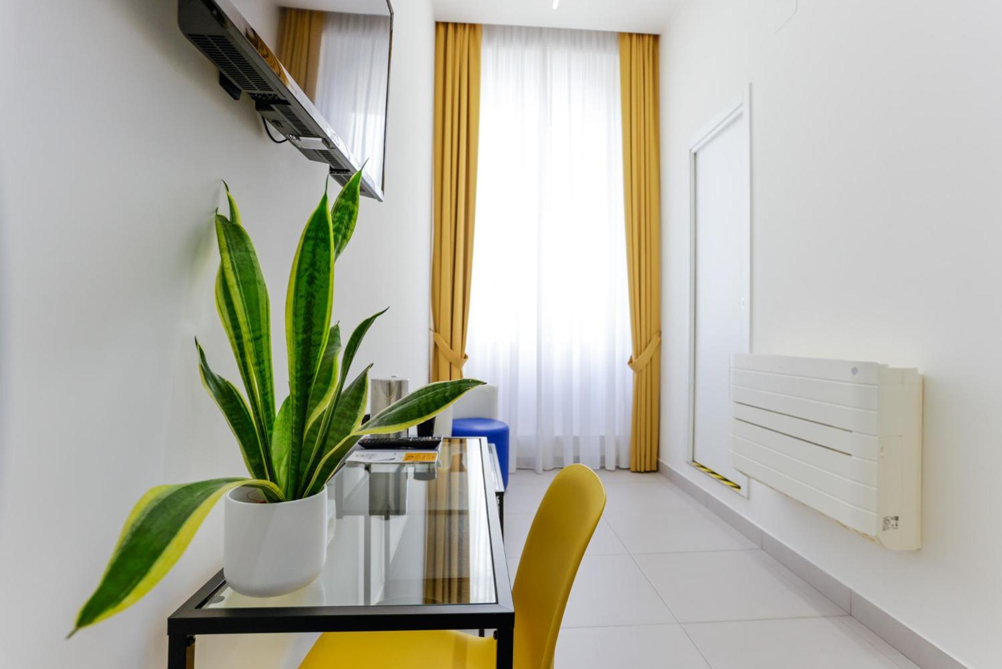 V10 - Vanvitelli 10 Guest house *