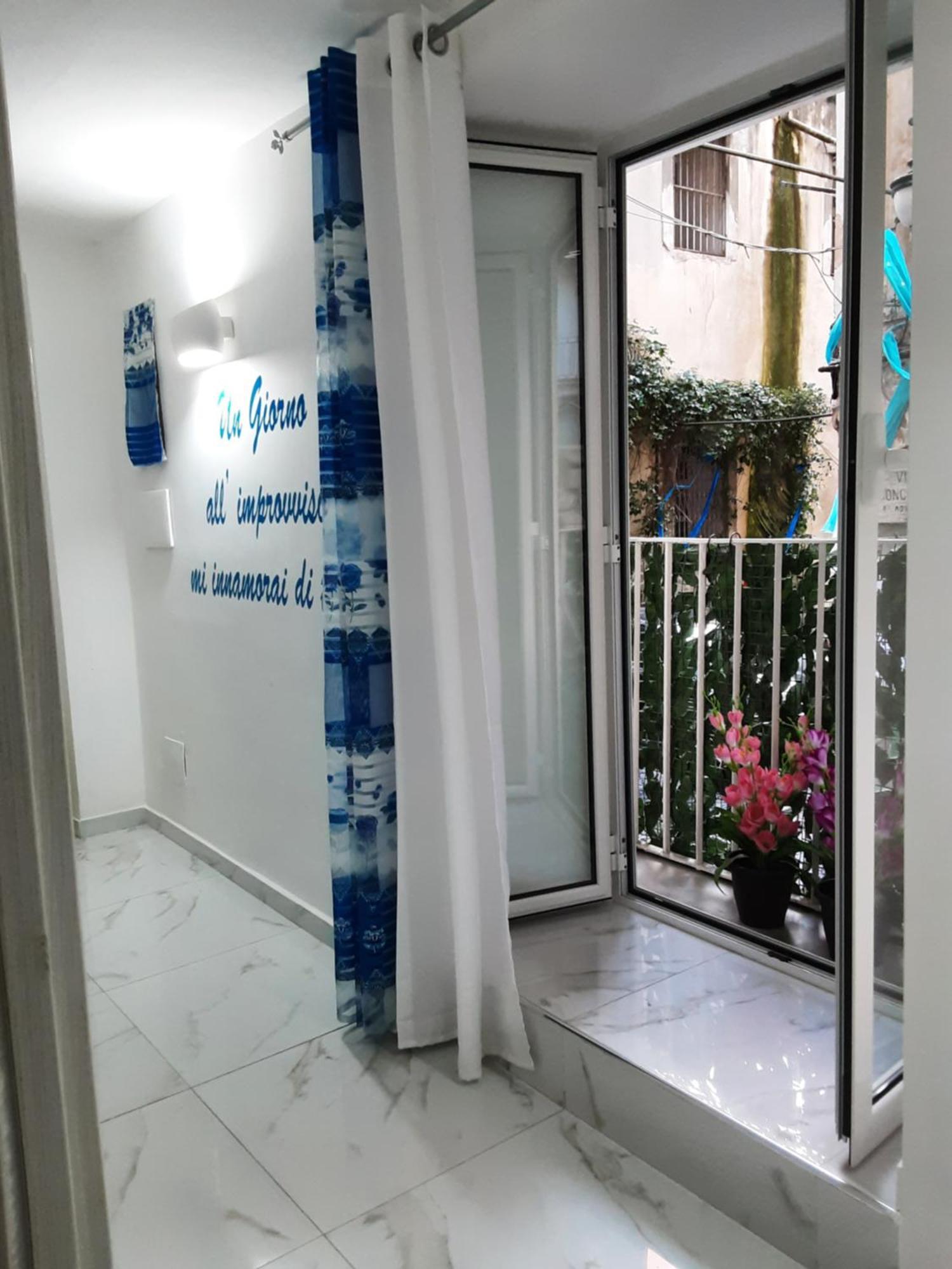 Dimora Maradona Ai Spagn0li Apartment *