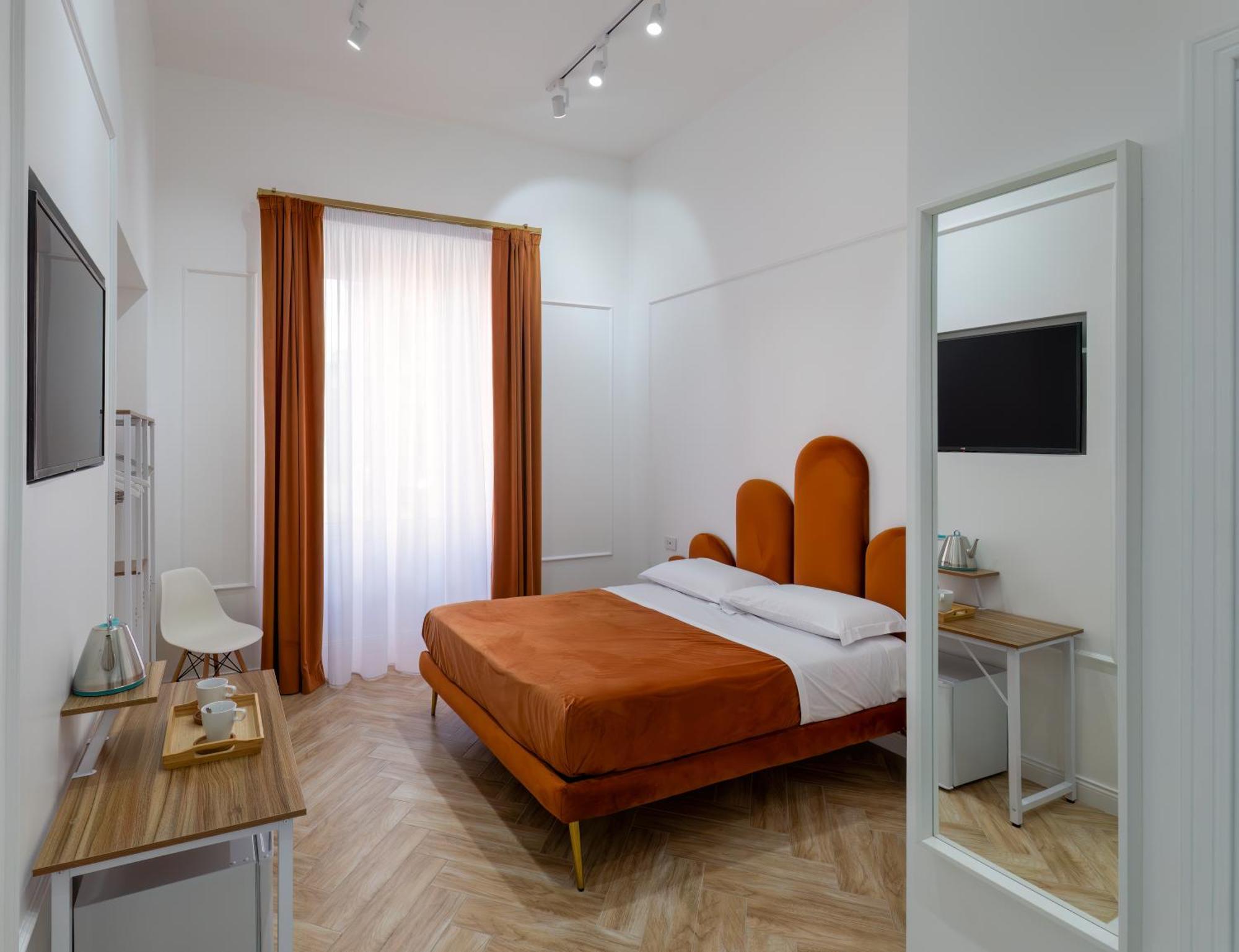 Garibaldi 125 Guest house Naples