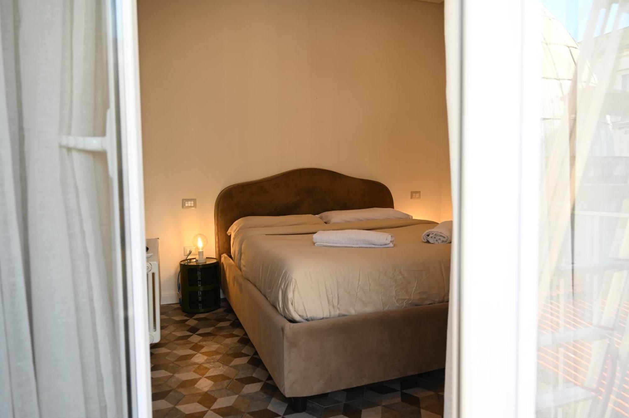 Qhouse