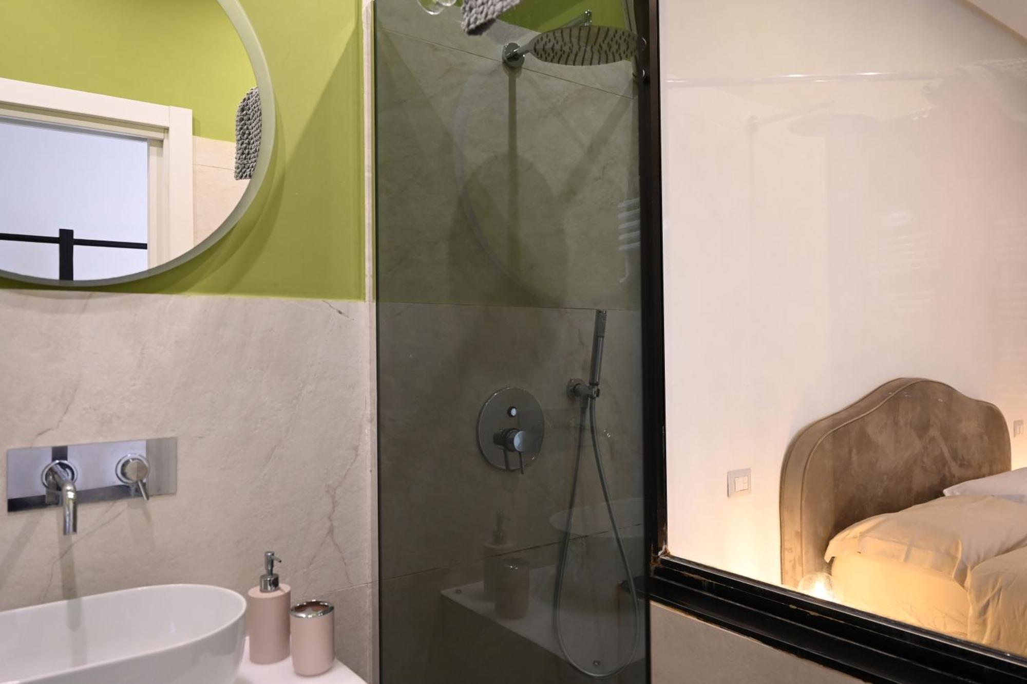 Qhouse Naples