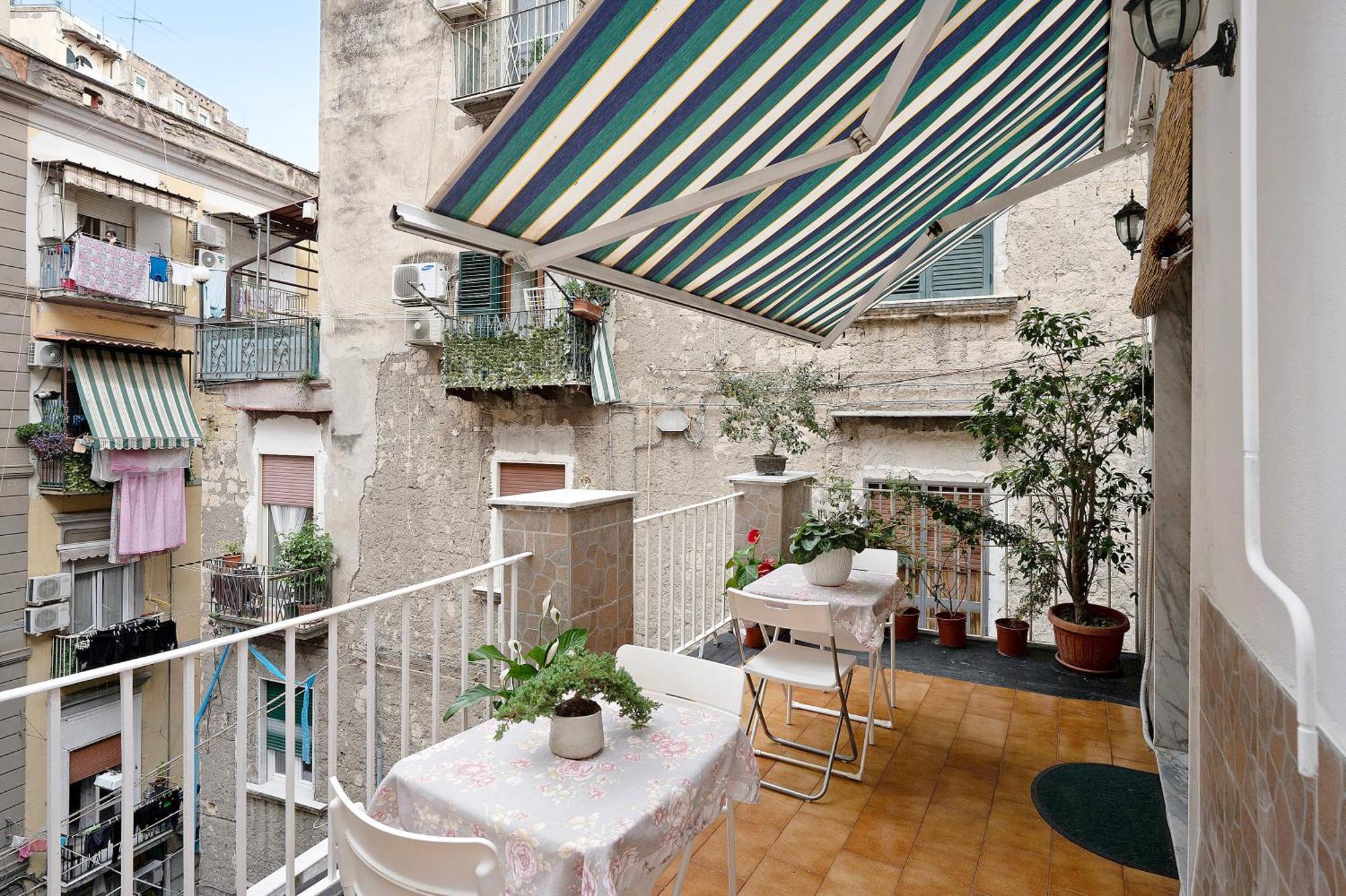 Apartment La Casa Di Gennaro - Naples