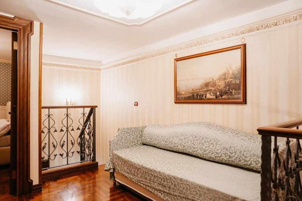 Apartment Royal Duomo Centro Storico 80 Mt Dal Duomo *