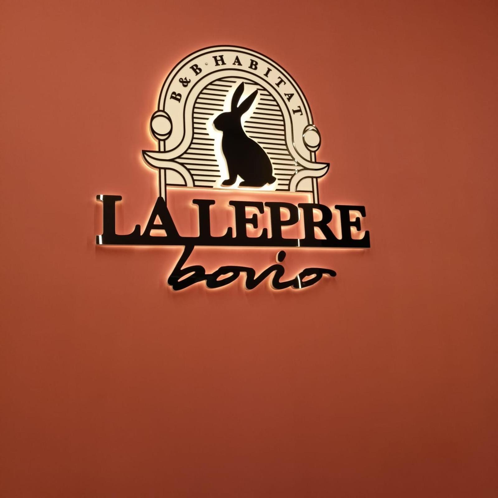 La Lepre Felice-bovio 2*