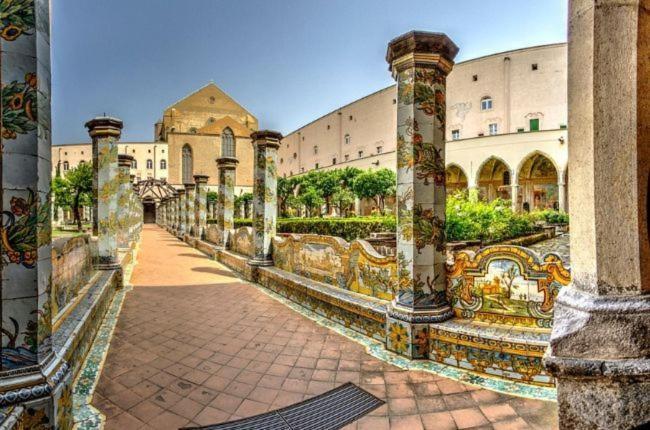 Nilo32 * Naples