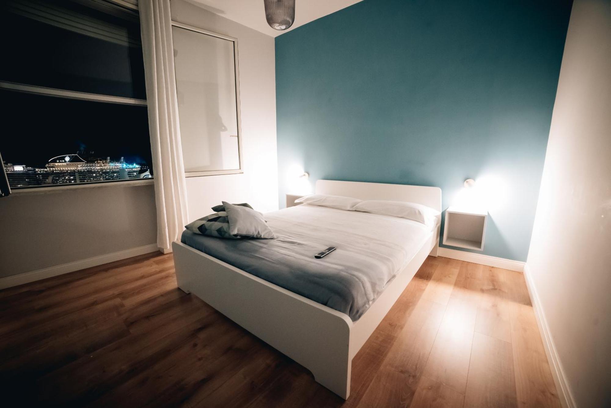 Apartment 12th Floor