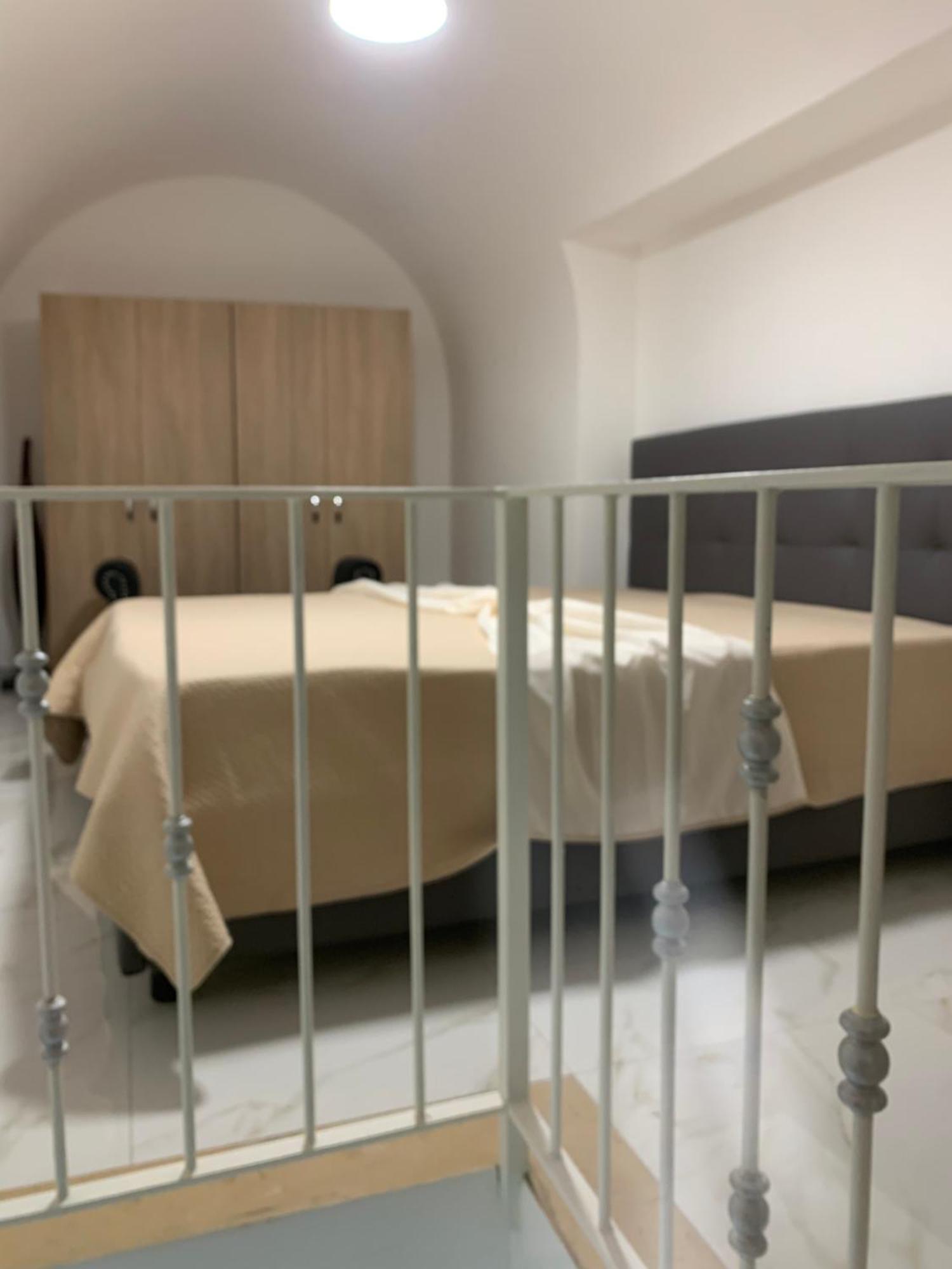 Apartment Viky House Chiaja 1 Naples