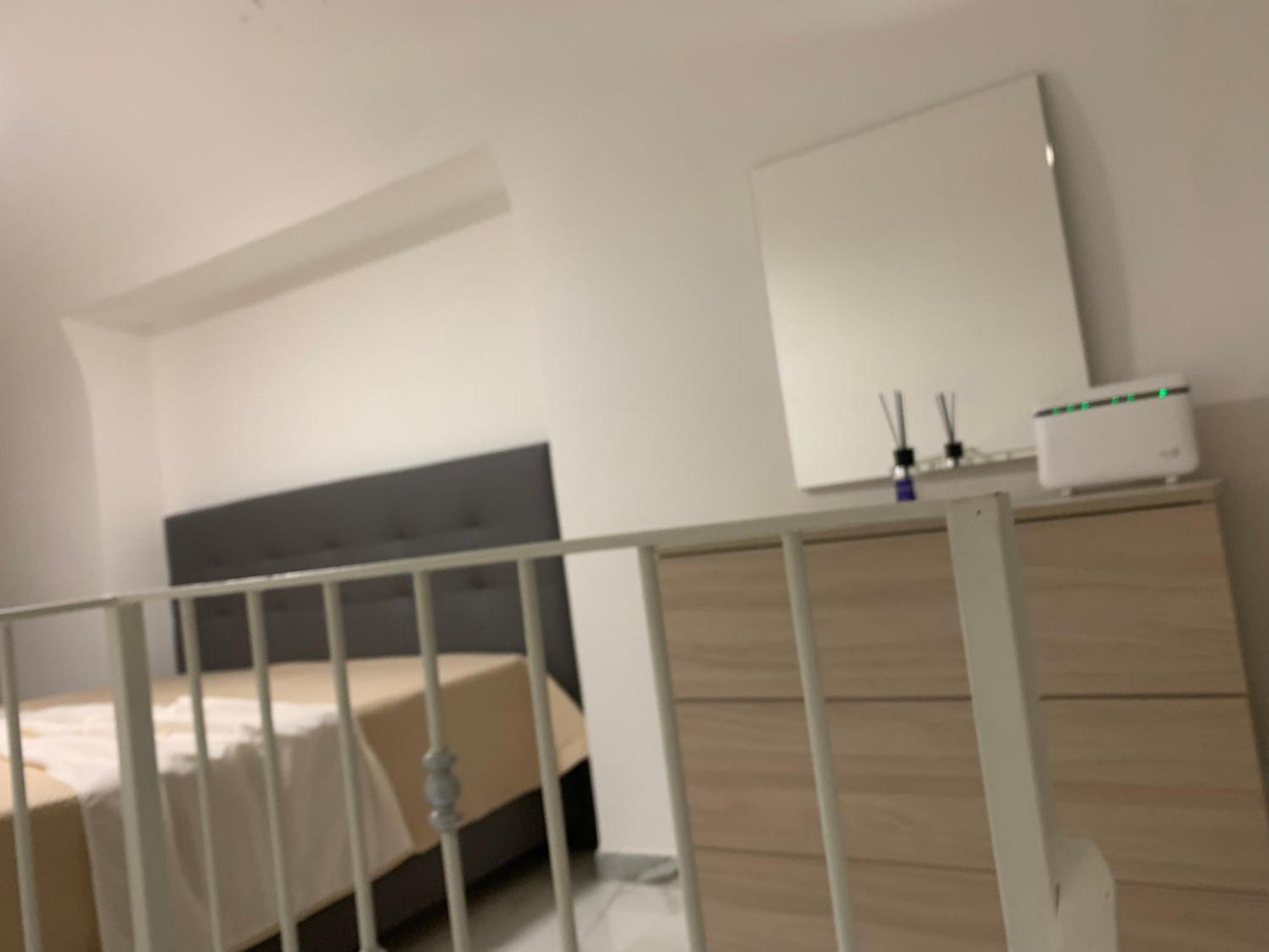 Viky House Chiaja 1 * Naples