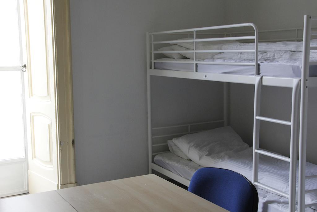 Youthhome Bed & Breakfast